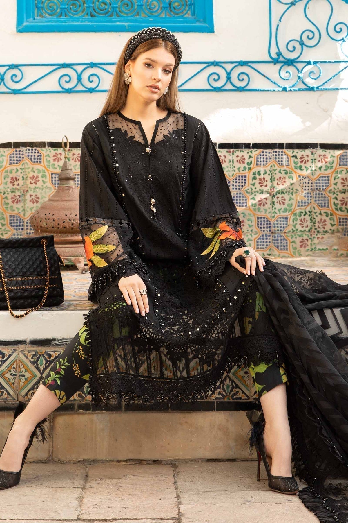 Maria B - D-2408-B - Lawn