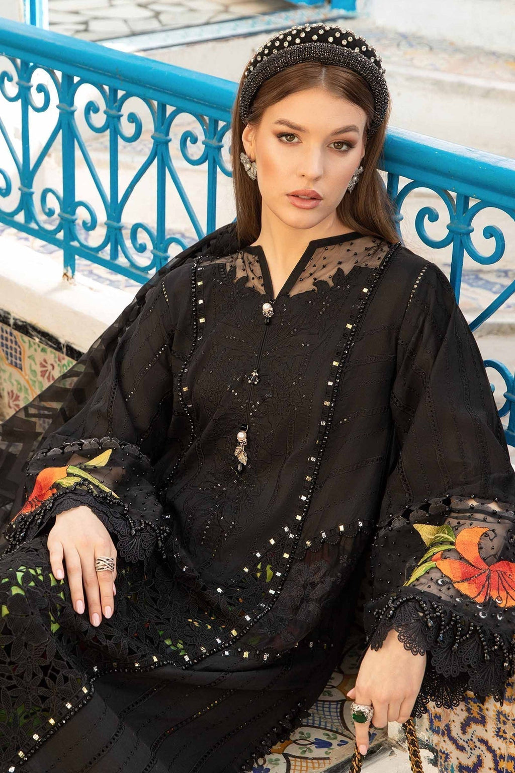 Maria B - D-2408-B - Lawn