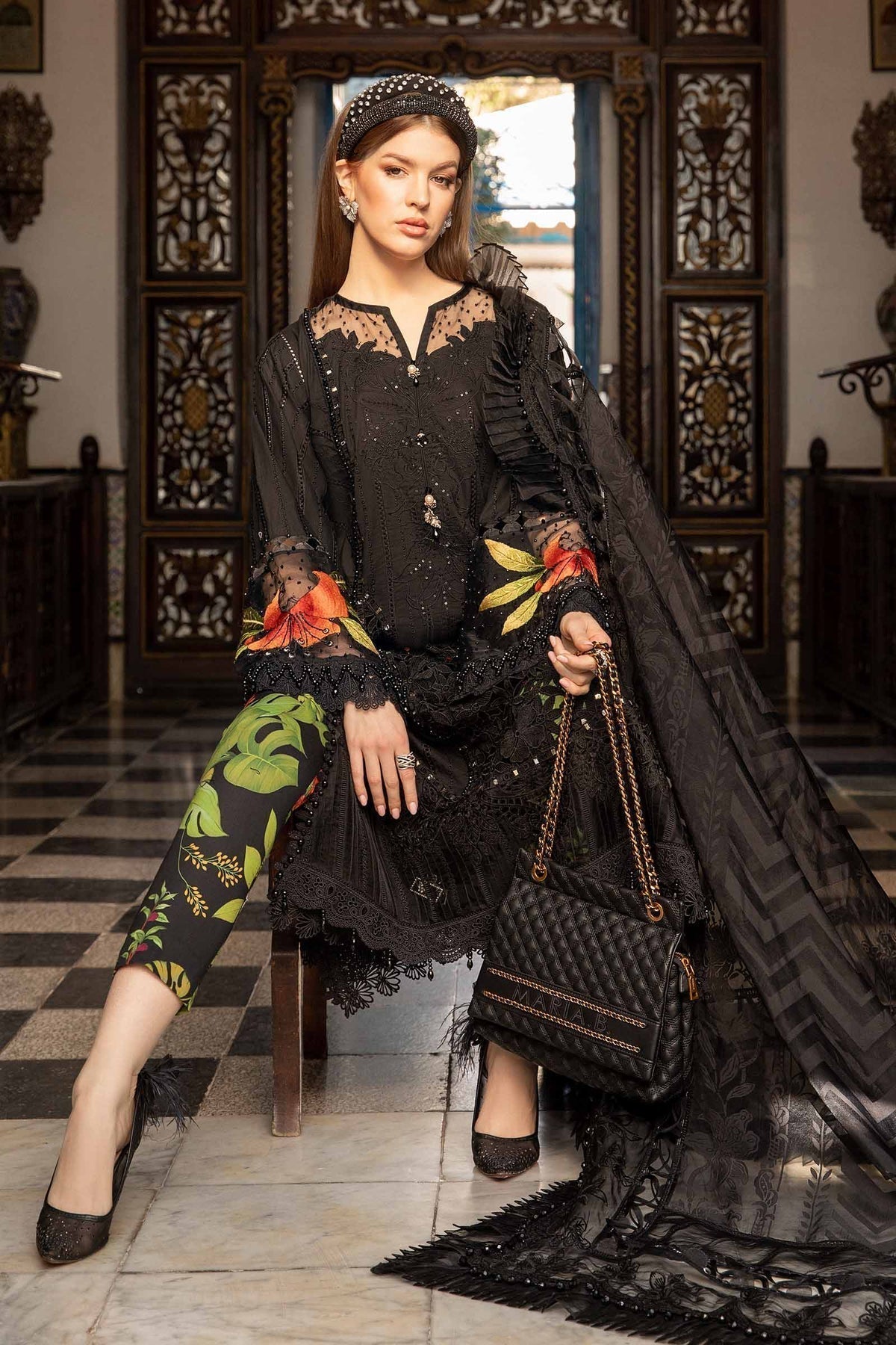 Maria B - D-2408-B - Lawn