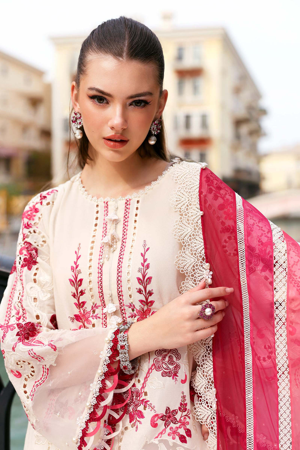 Maria B | Edit Lawn’26 | 3 Piece Unstitched Embroidered Jacquard Lawn Suit