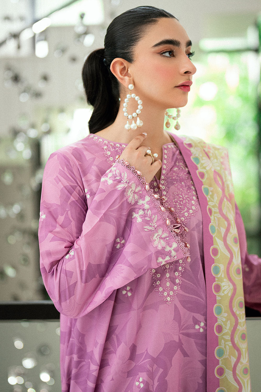Dhanak | Signature Pret | LILAC 2PCS EMBROIDERED KURTA WITH TROUSER