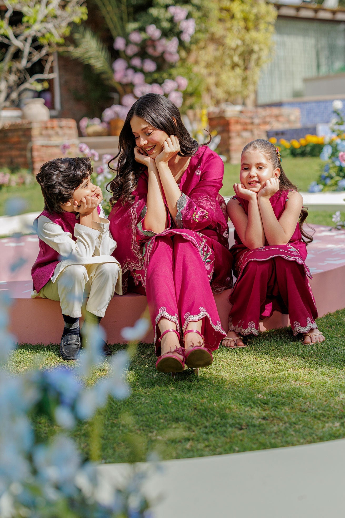 Dhanak | Signature Pret | MAGENTA 2PCS EMBROIDERED KURTA WITH TROUSER