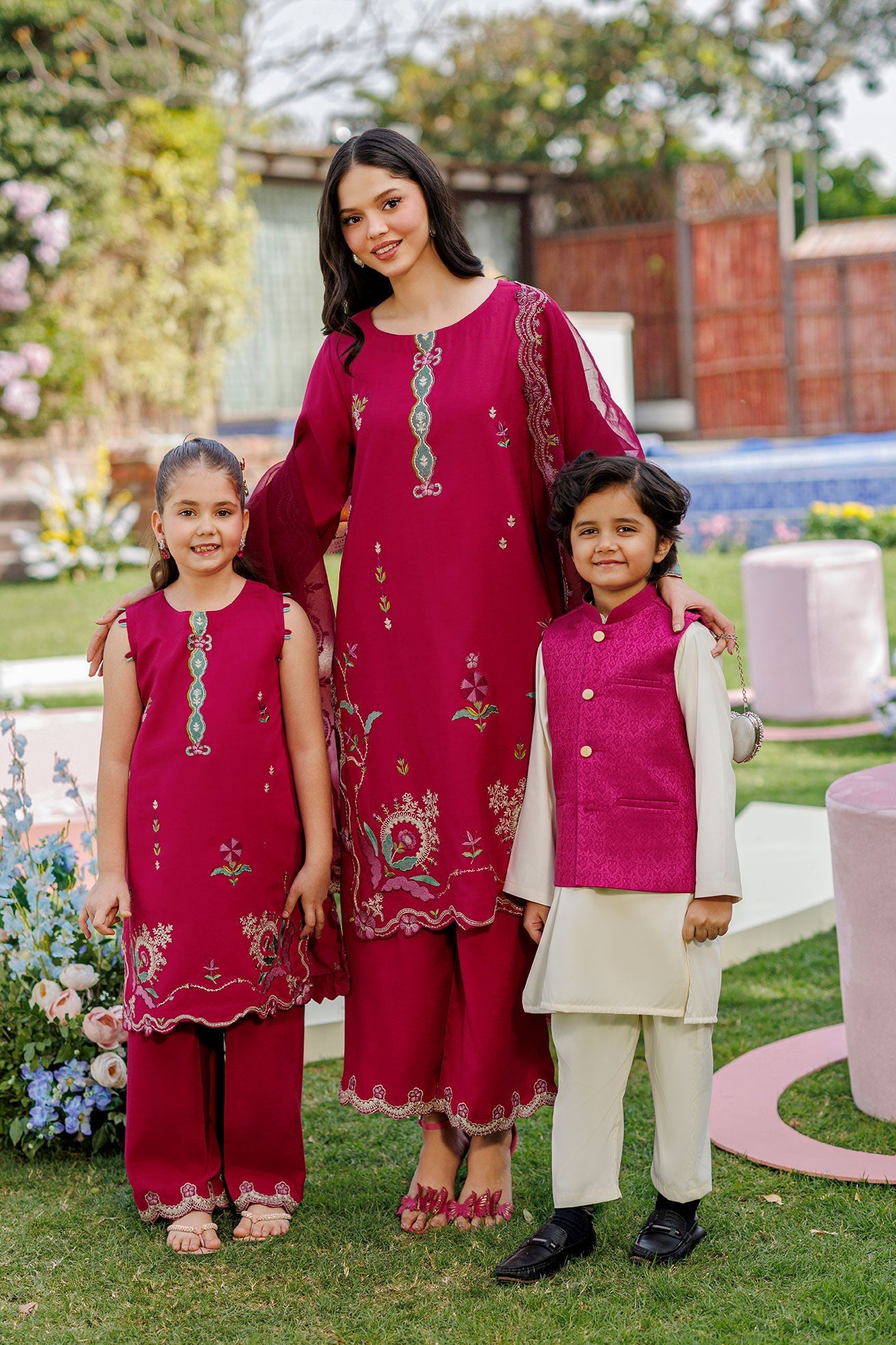 Dhanak | Signature Pret | MAGENTA 2PCS EMBROIDERED KURTA WITH TROUSER