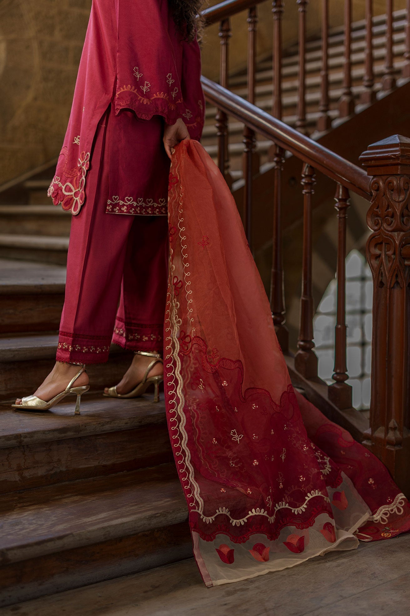 Dhanak | Signature Pret | MAROON 2PCS EMBROIDERED KURTA WITH TROUSER