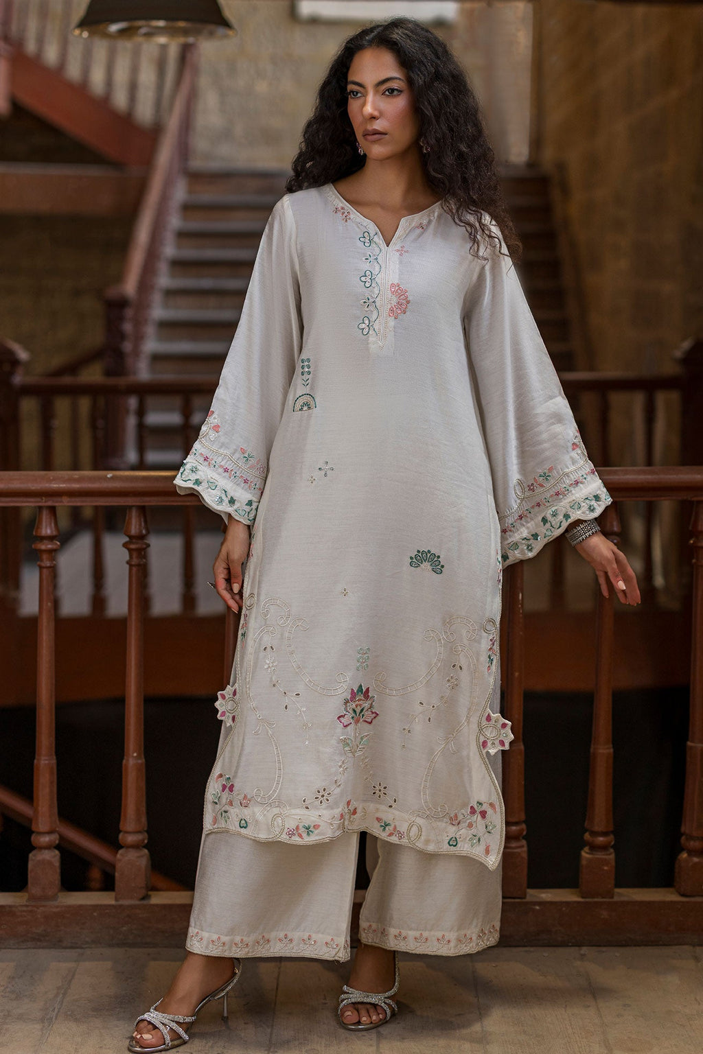 Dhanak | Signature Pret | OFF-WHITE 2PCS EMBROIDERED KURTA WITH TROUSER