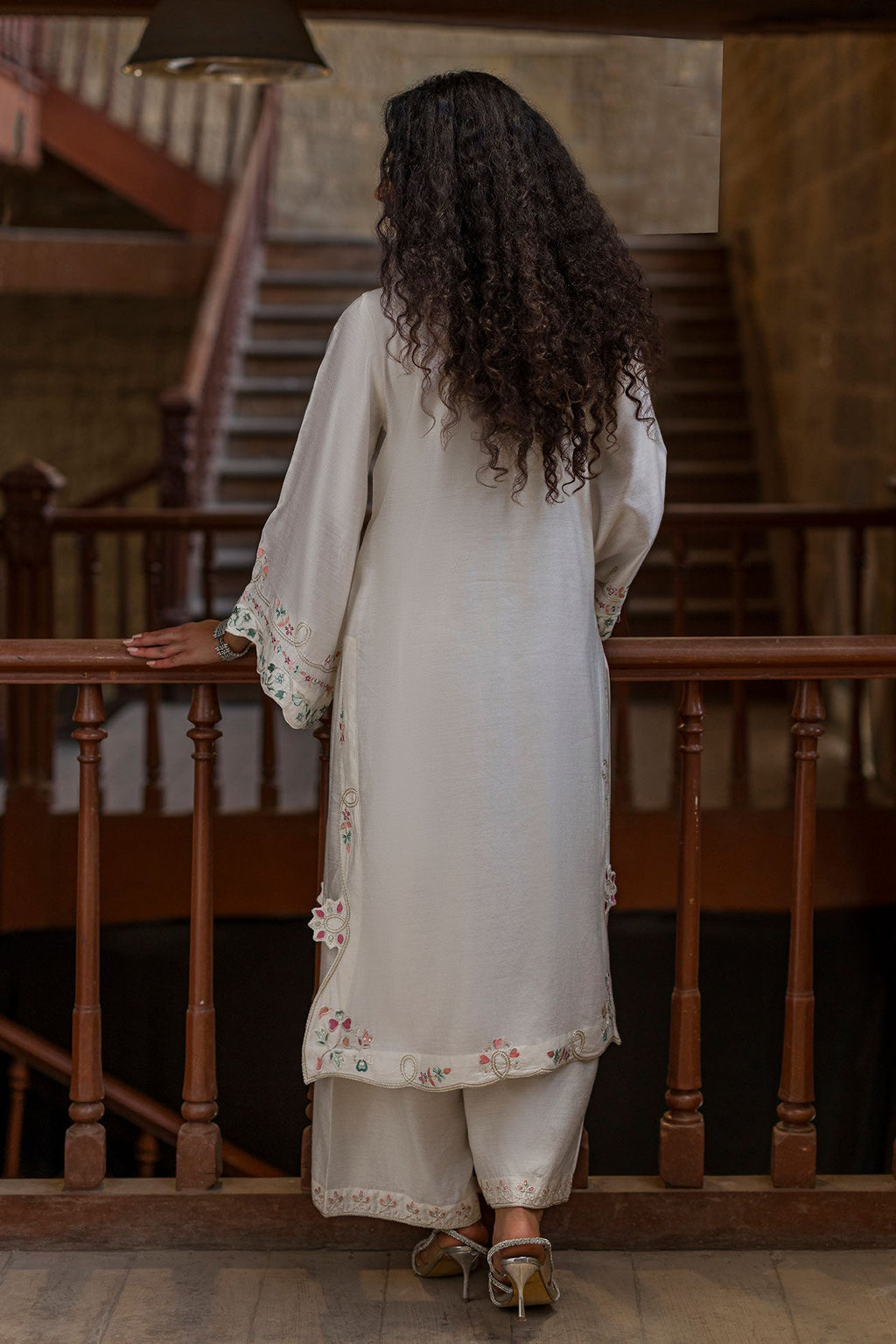 Dhanak | Signature Pret | OFF-WHITE 2PCS EMBROIDERED KURTA WITH TROUSER