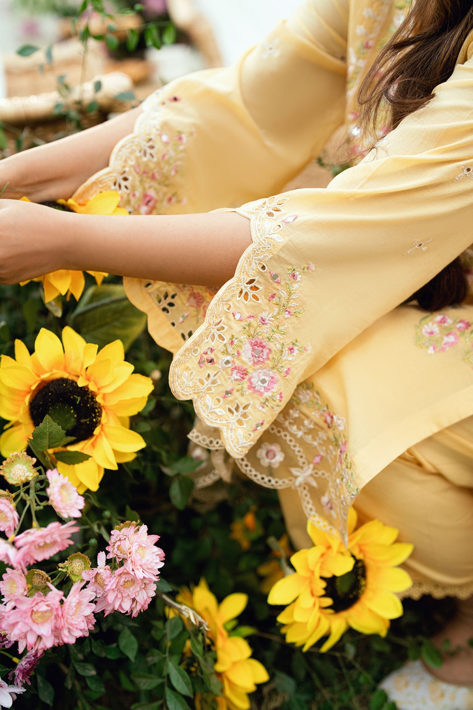 Dhanak | SWISS VOILE | YELLOW SWISS VOILE 2PCS EMBROIDERED KURTA WITH TROUSER