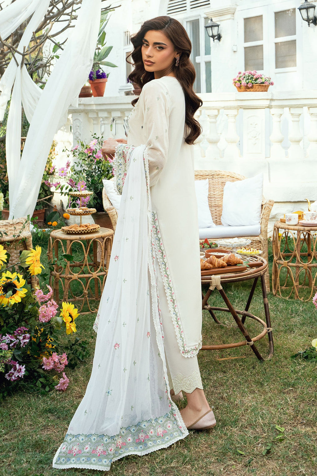 Dhanak | SWISS VOILE | OFF WHITE SWISS VOILE 2PCS EMBROIDERED KURTA WITH TROUSER