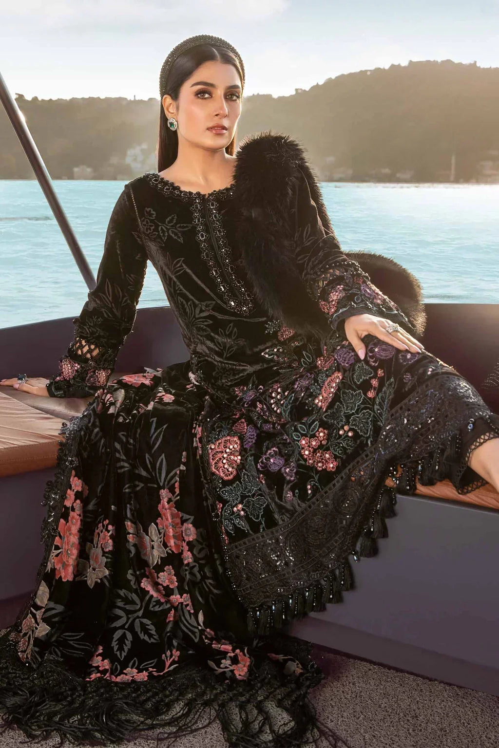 Maria B | Linen 23 | Black DL-1102 - House Of Anaya