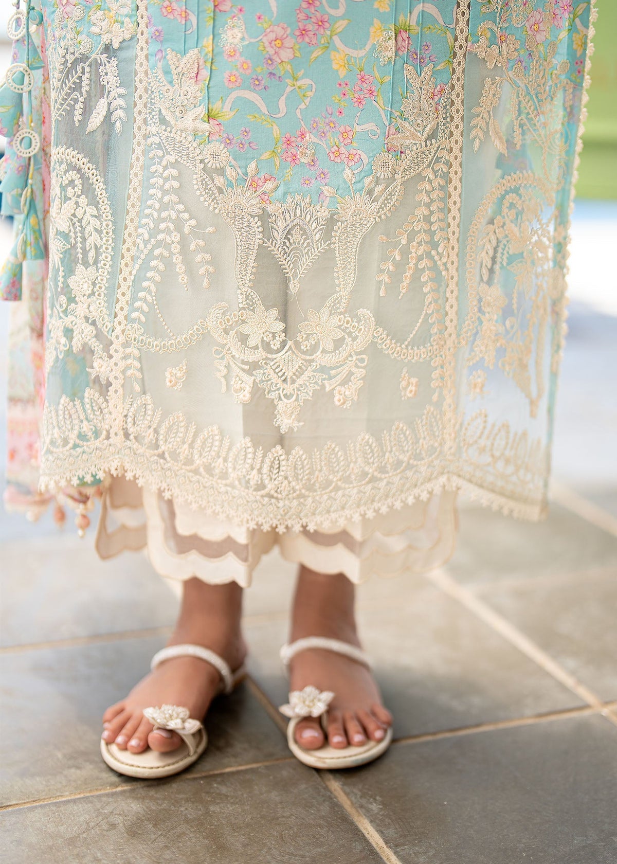 Kanwal Malik | Mira Summer Lawn??26 | Tiya