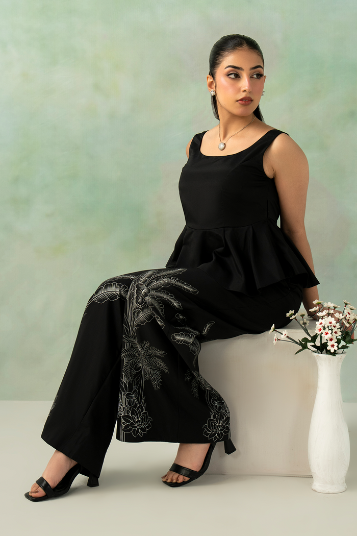 Zarposh | Folds SS 26 | LUMA