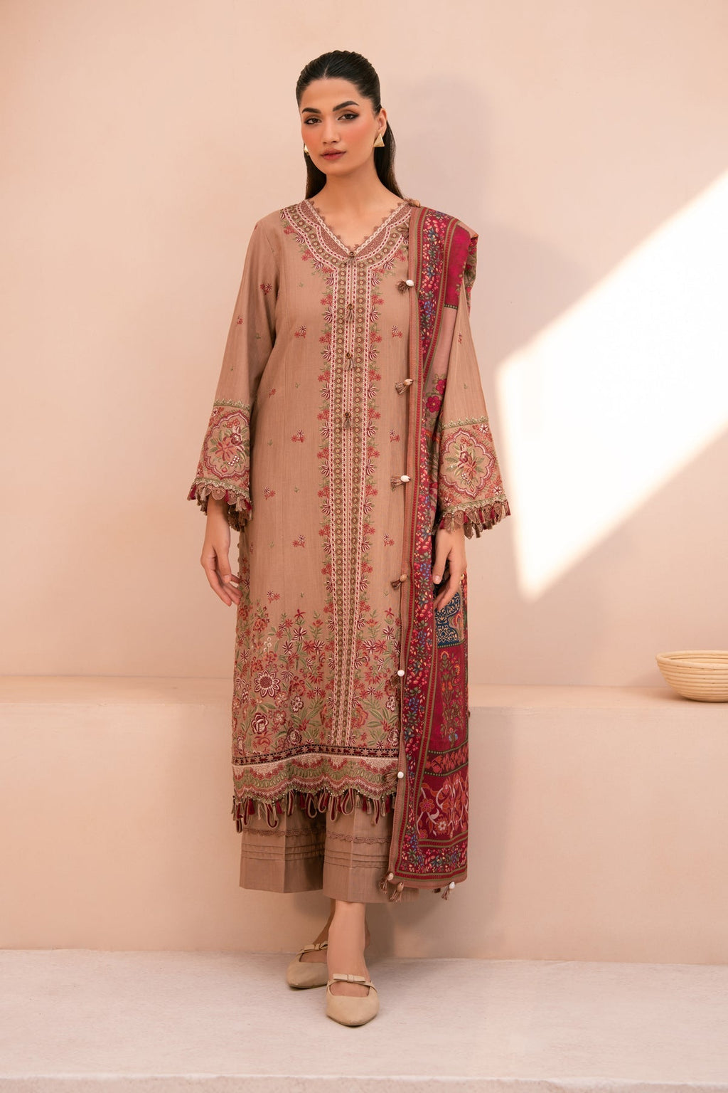 Xenia Formals | Rang e Khizan | DAFIYAH