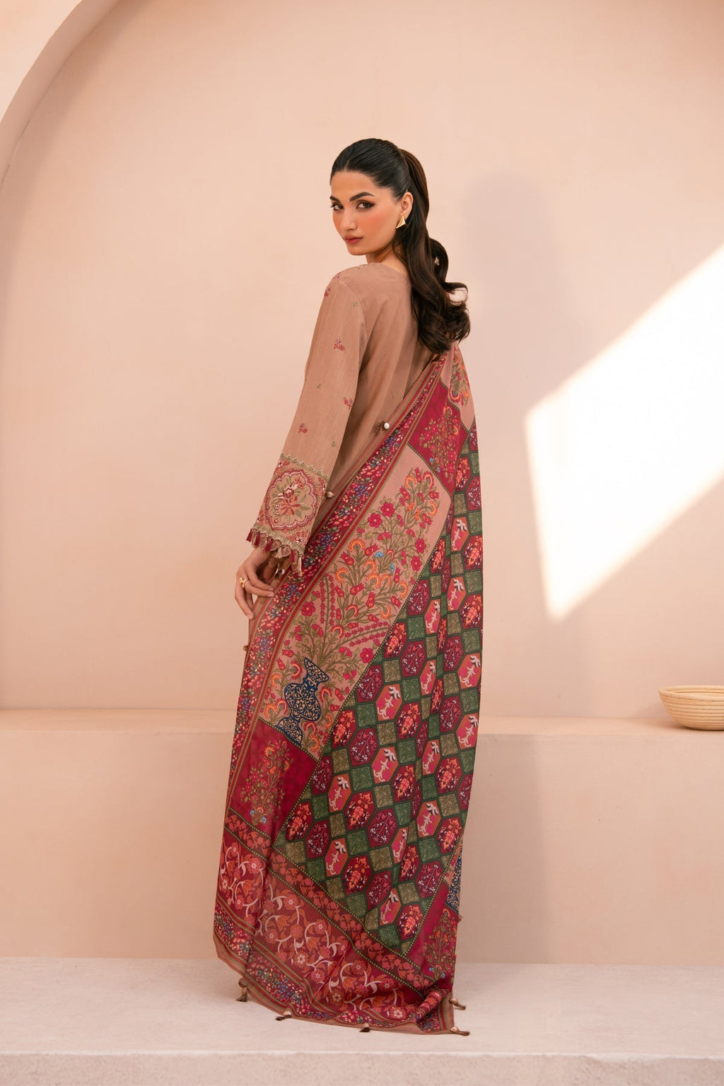 Xenia Formals | Rang e Khizan | DAFIYAH