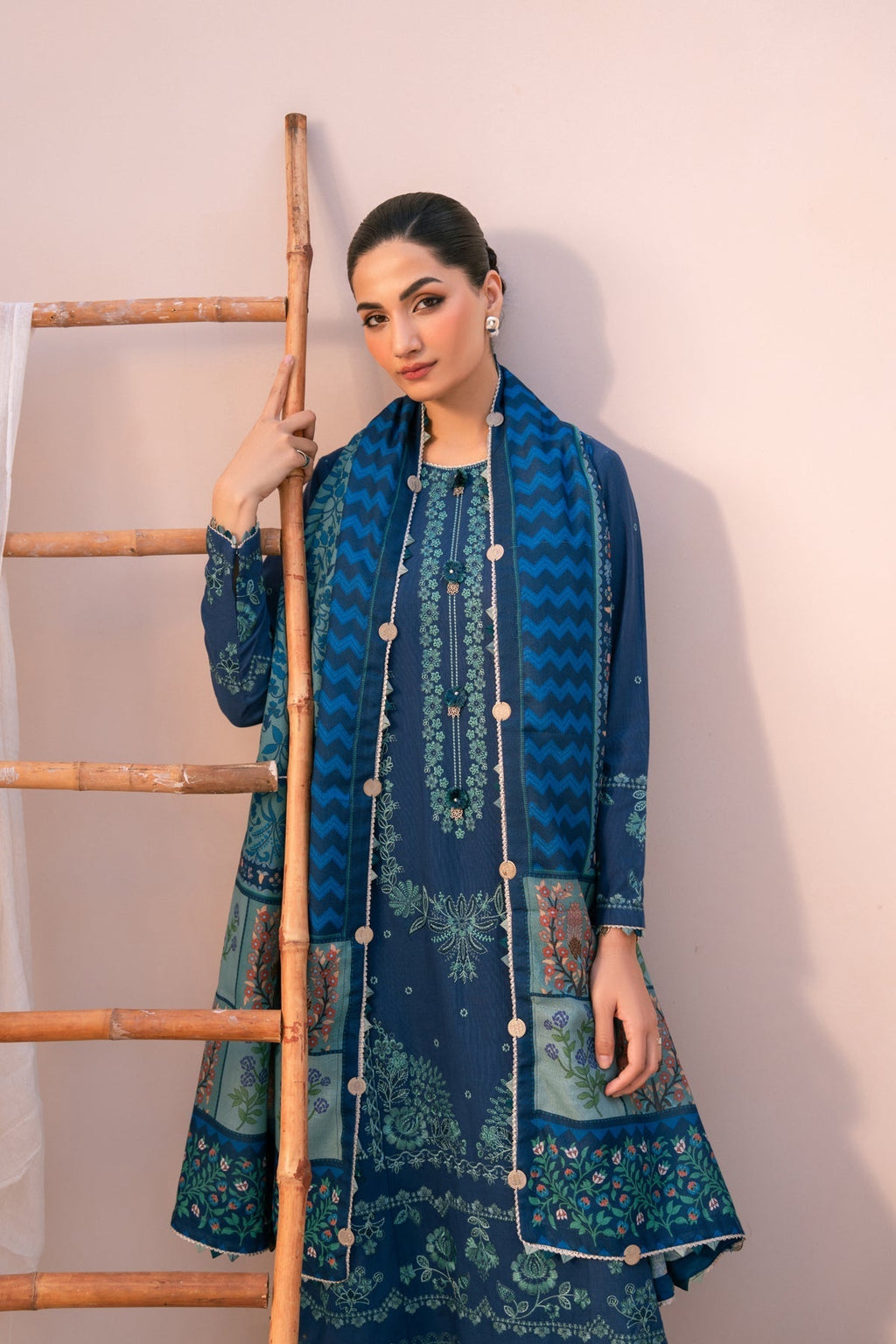 Xenia Formals | Rang e Khizan | SAIRA