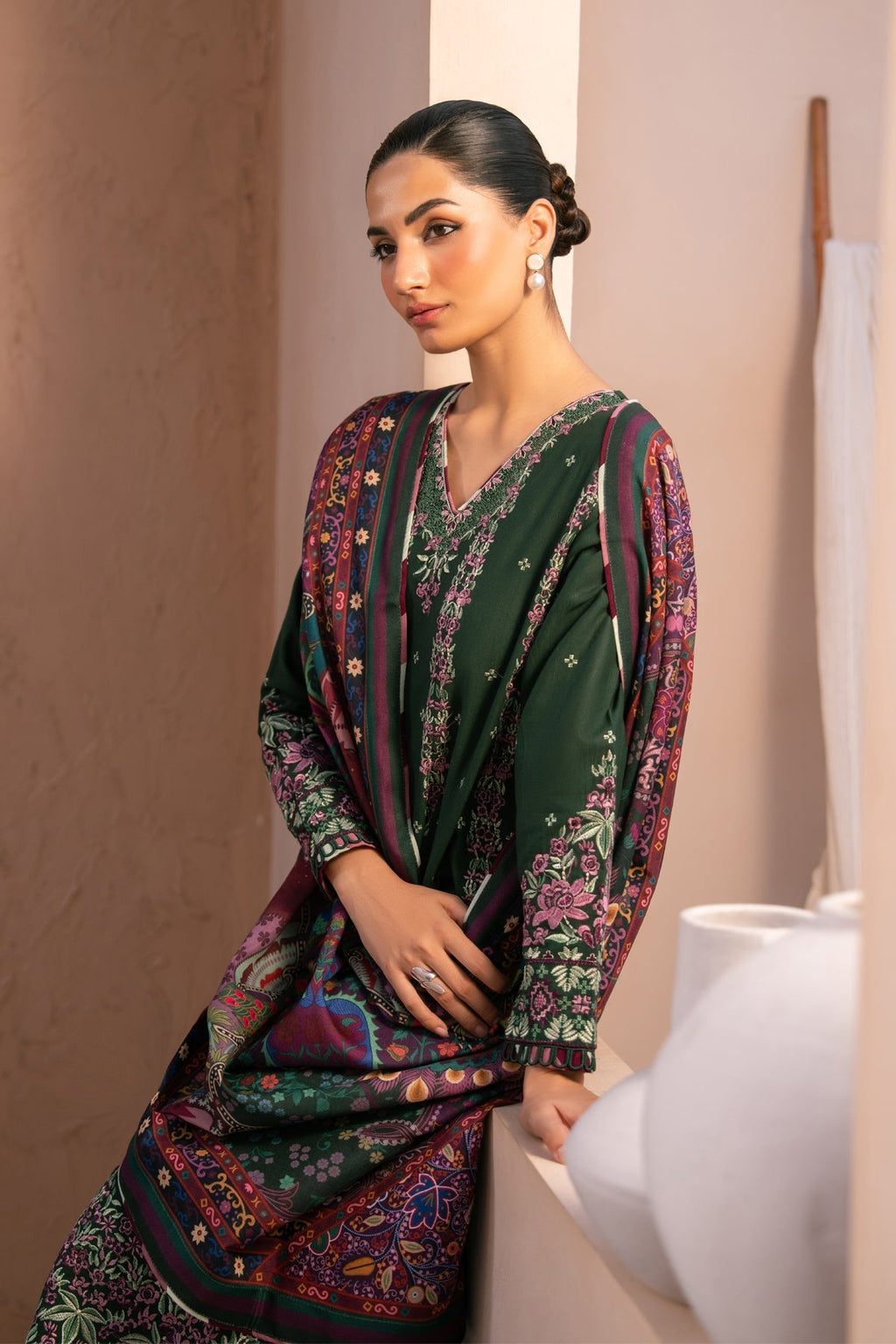 Xenia Formals | Rang e Khizan | ANYA