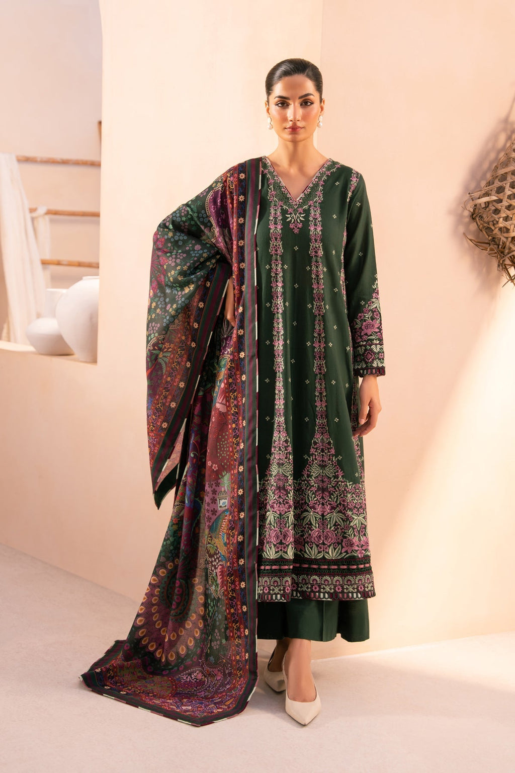 Xenia Formals | Rang e Khizan | ANYA