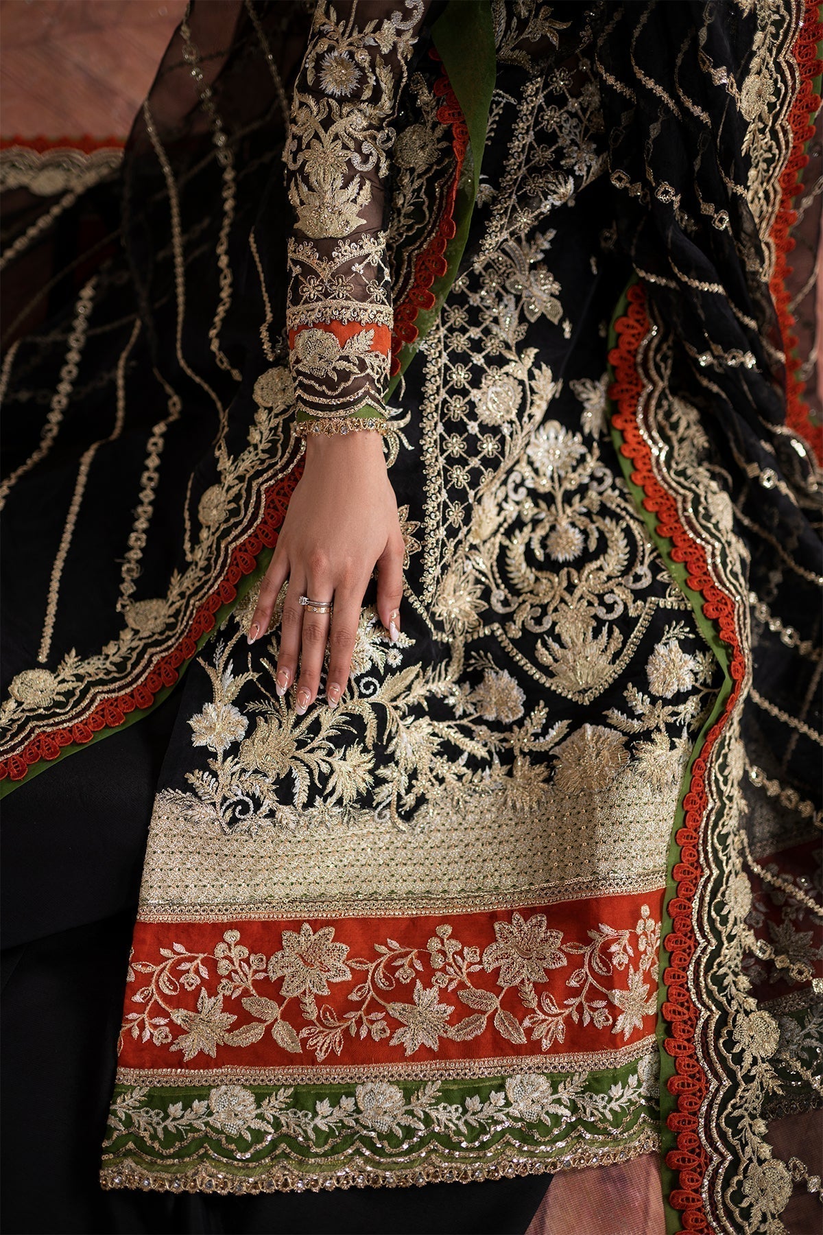 Inara | Aurelia Wedding Collection | Noir - Riwayat-e-Khas