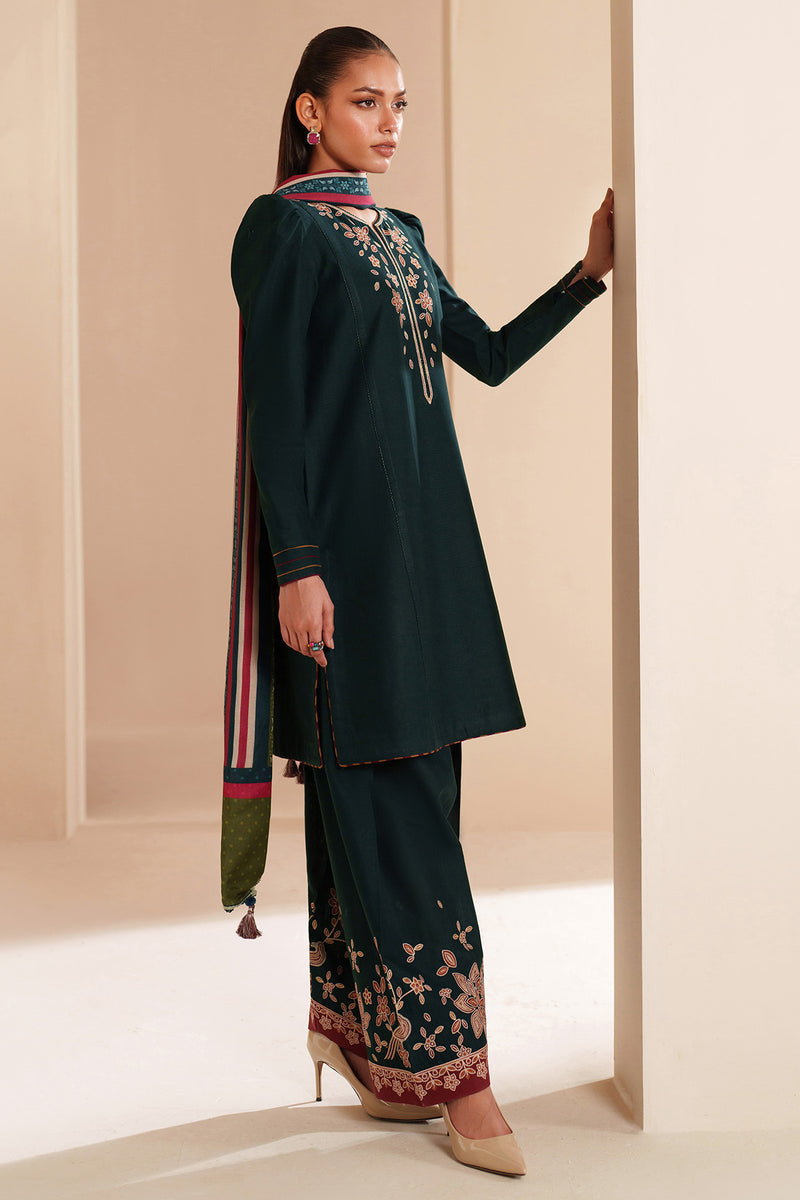 Jazmin | Winter 25 | UW-0186