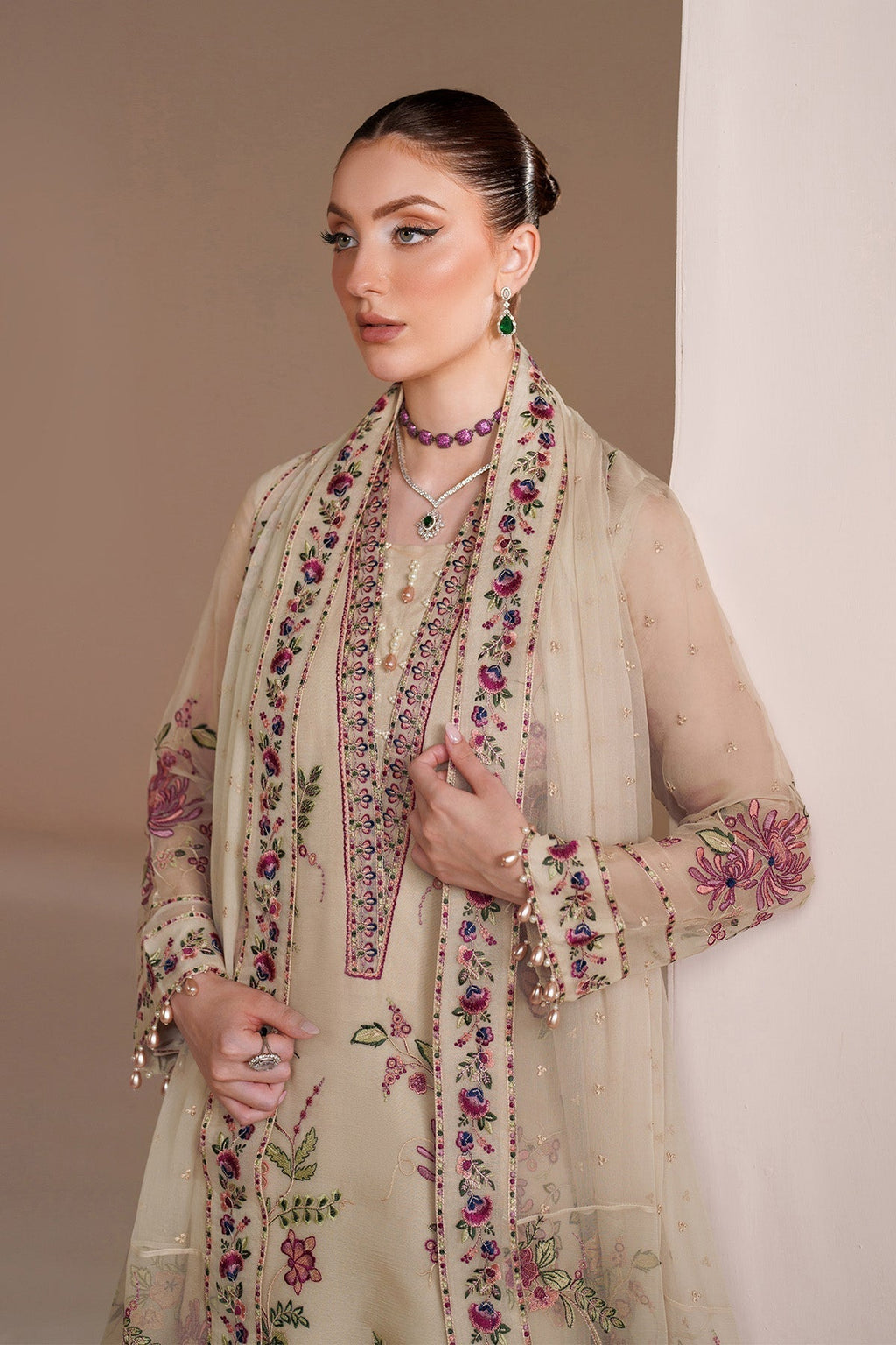 Alizeh | Threads Eid Festive Edit 26 | AF-BDHG-5041-Victoria