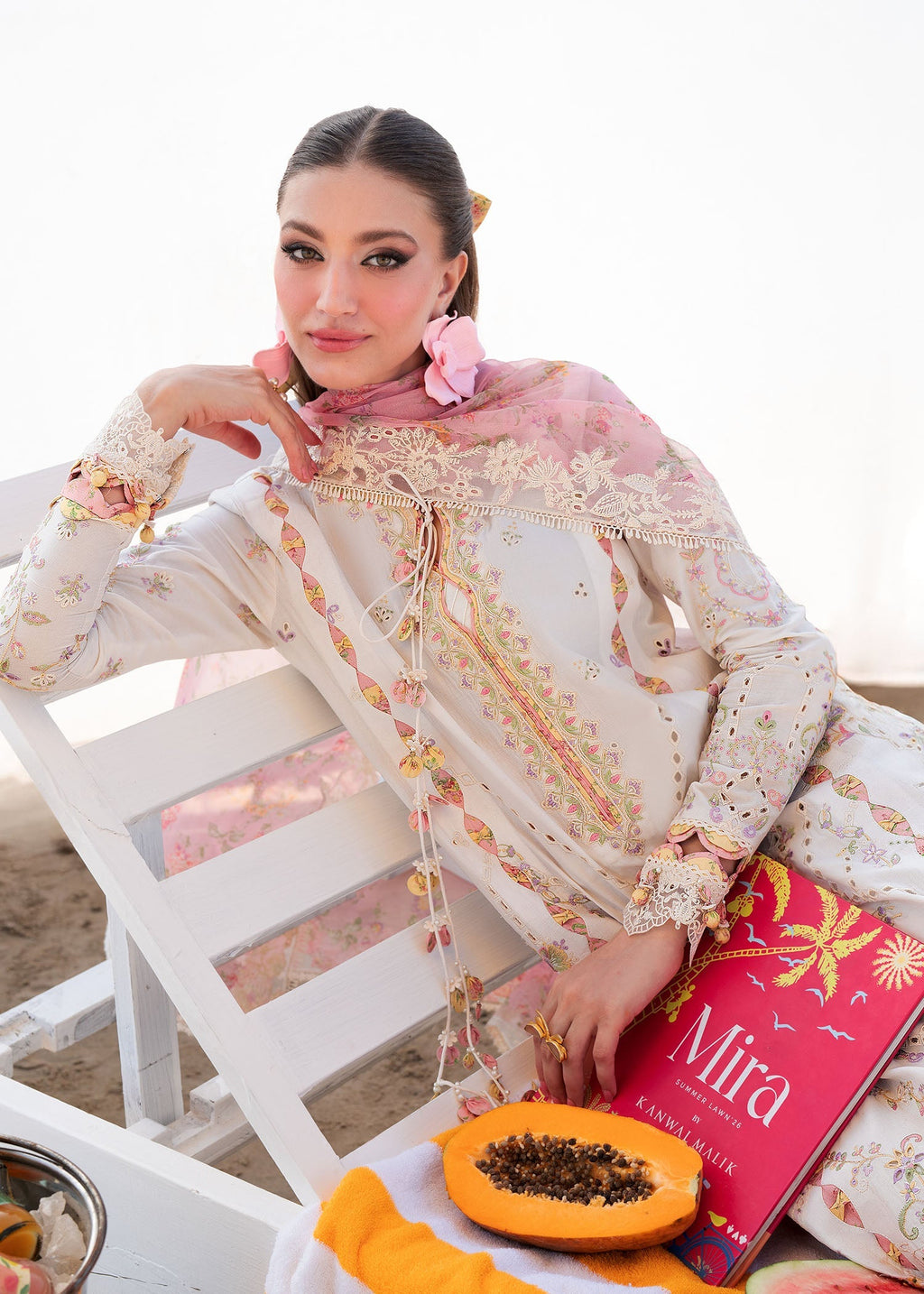 Kanwal Malik | Mira Summer LawnÕ26 | Luna
