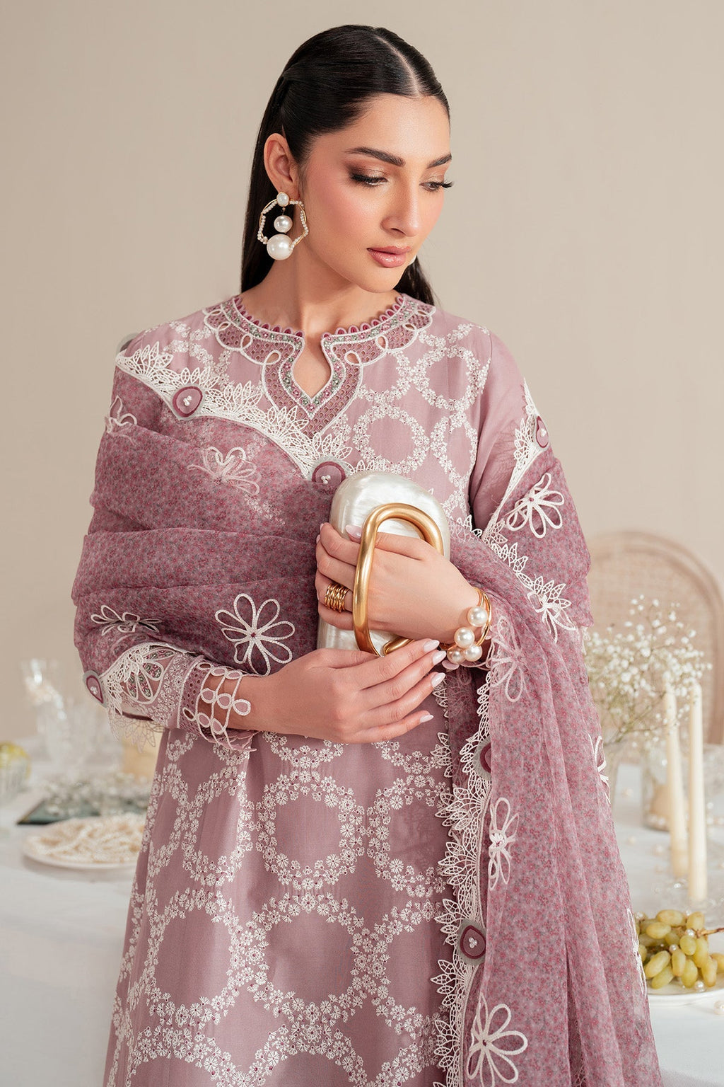 Jazmin | Iris Luxury Lawn 25 | IL'25-D10
