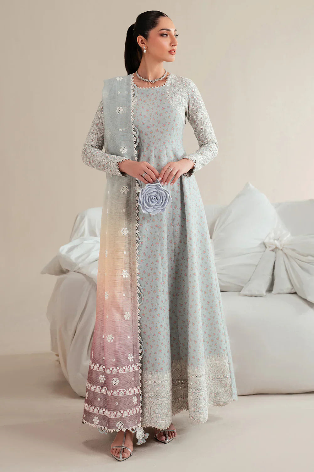 Jazmin | Iris EMBROIDERED LAWN IL'25-D04