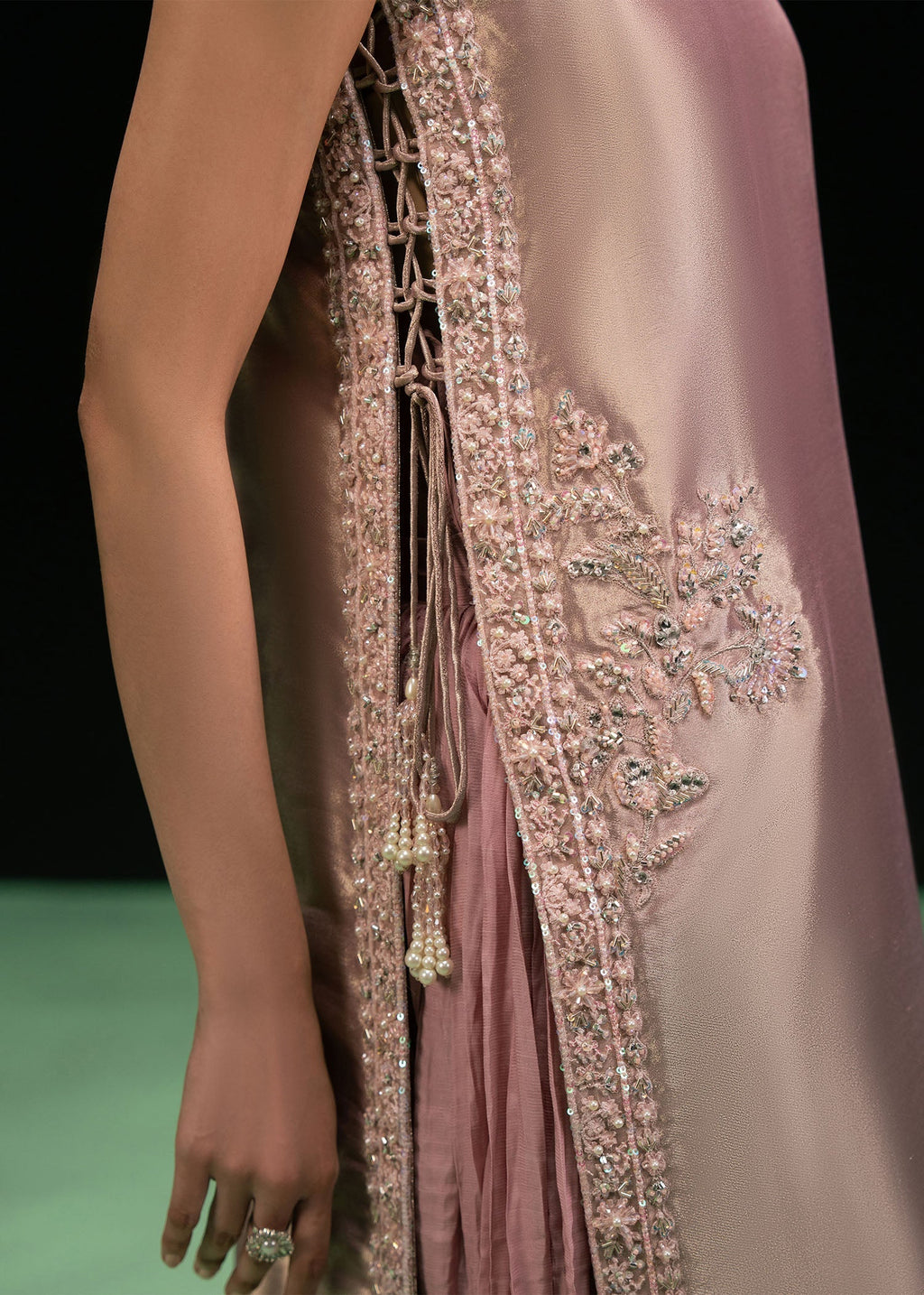 Dastoor | Leia Luxury Pret 26 | Verya