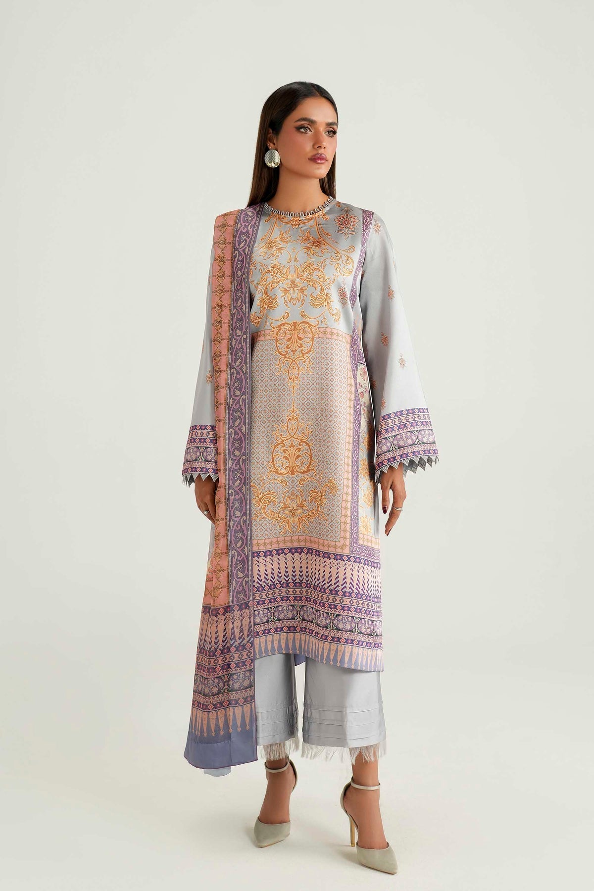 Akbar Aslam | Silk Pret | Noura