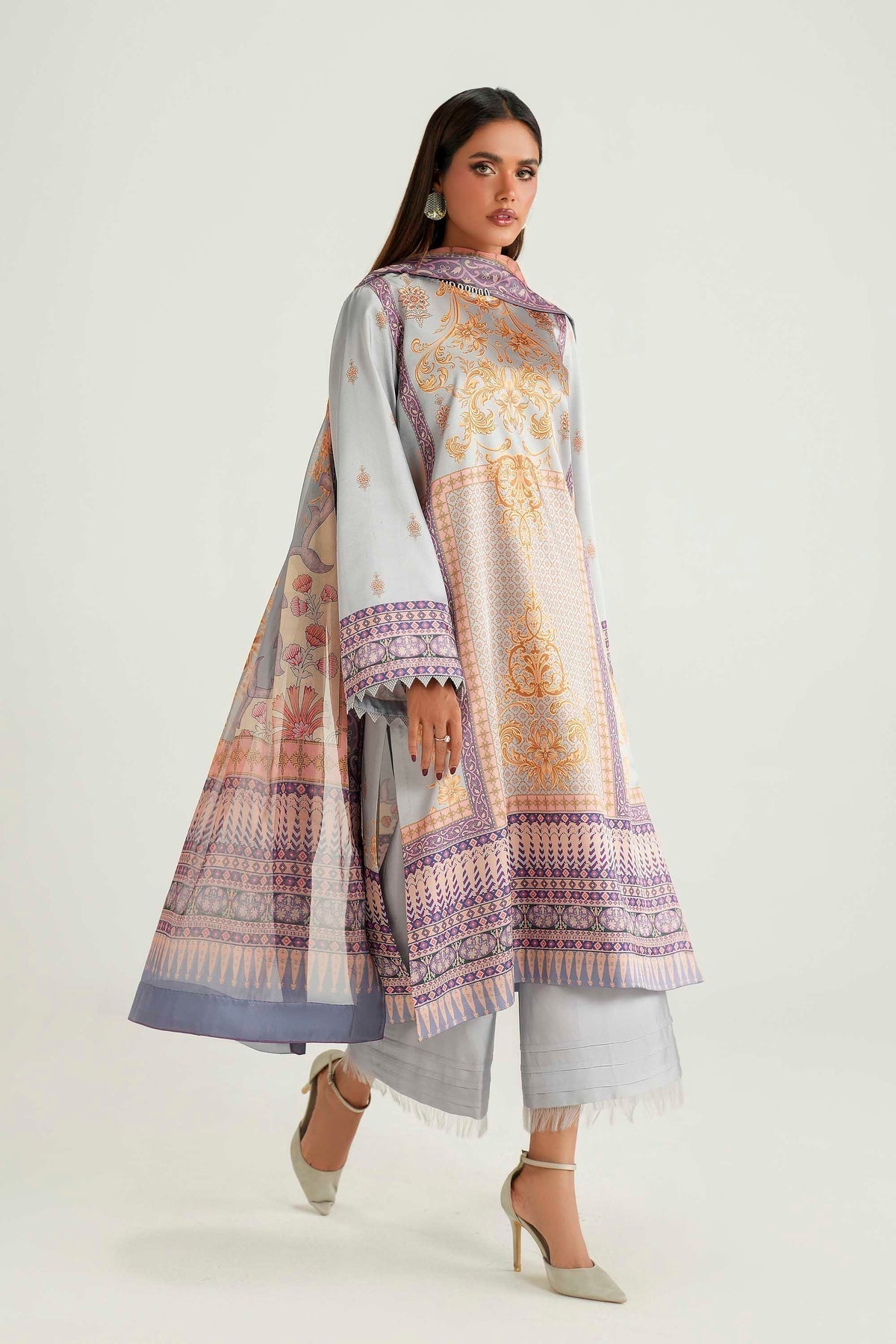 Akbar Aslam | Silk Pret | Noura