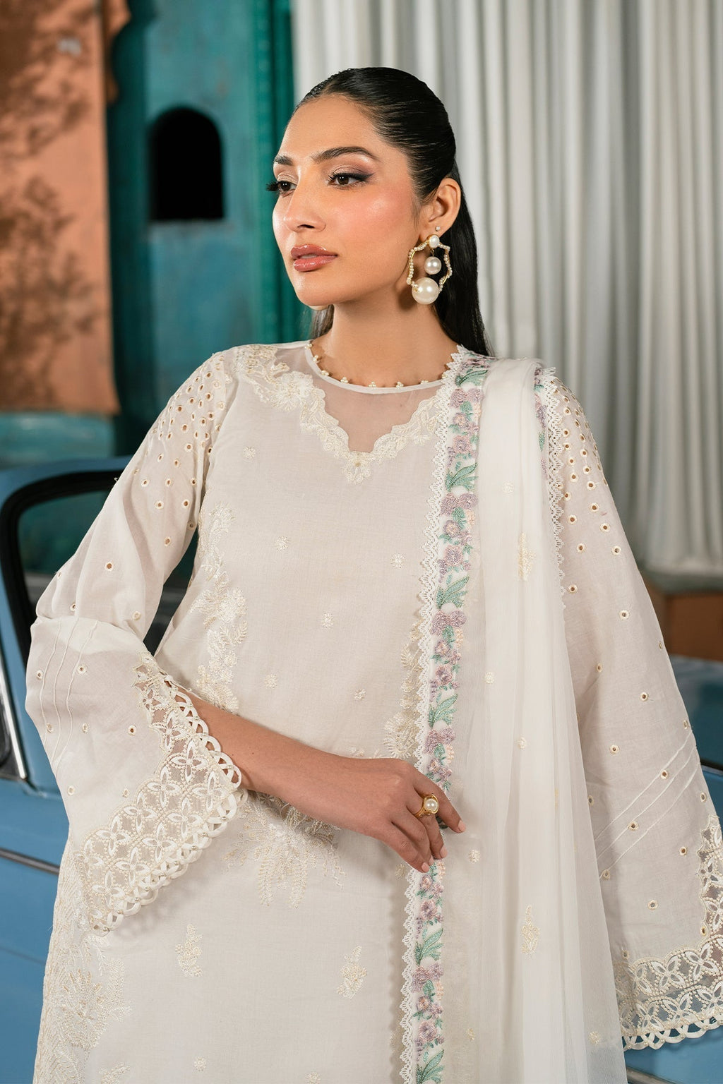 Zarif | Lamhay Luxury Eid Lawn 25 | 09 JANIRA