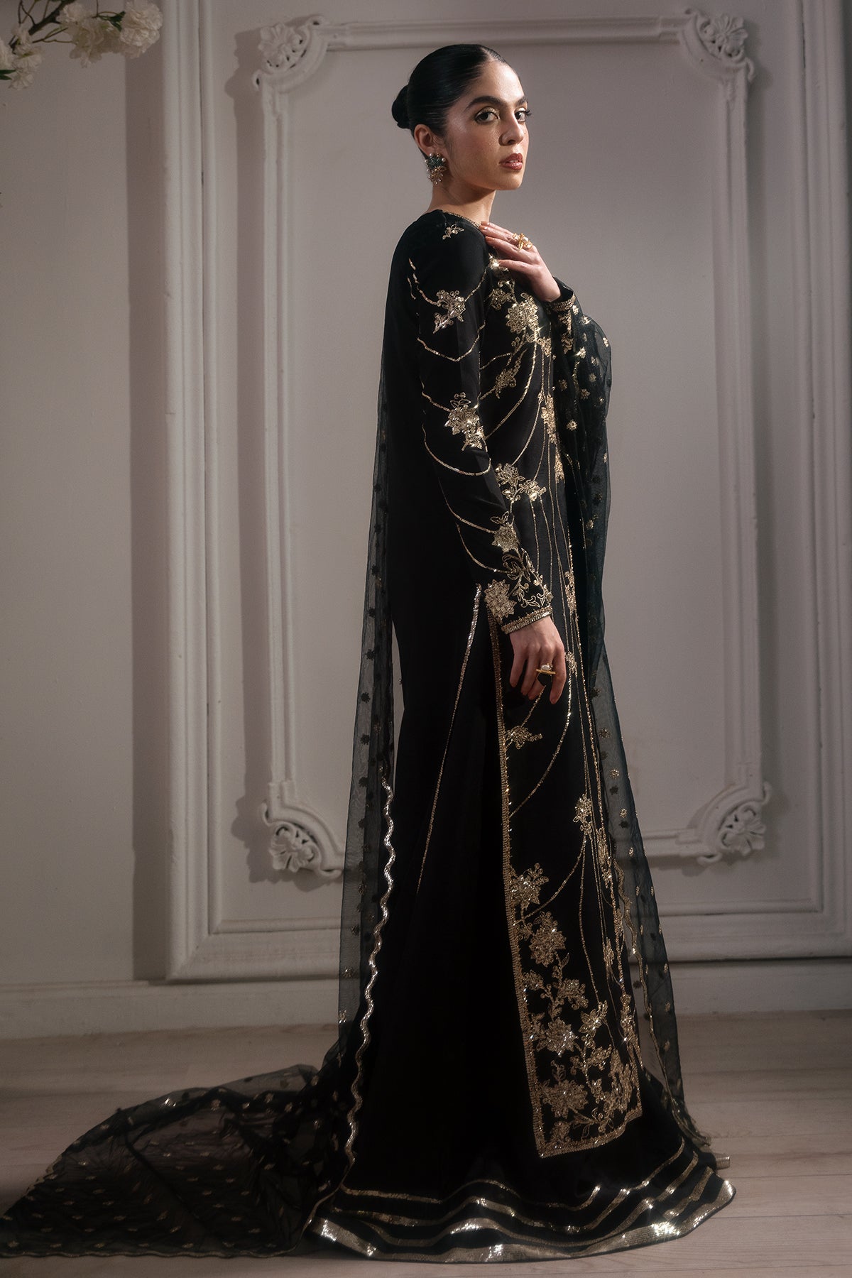 Mina Kashif | Emilie Formals | Gladious