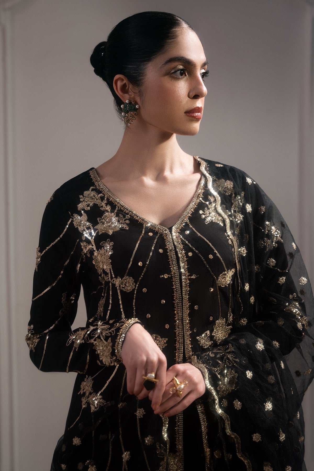Mina Kashif | Emilie Formals | Gladious