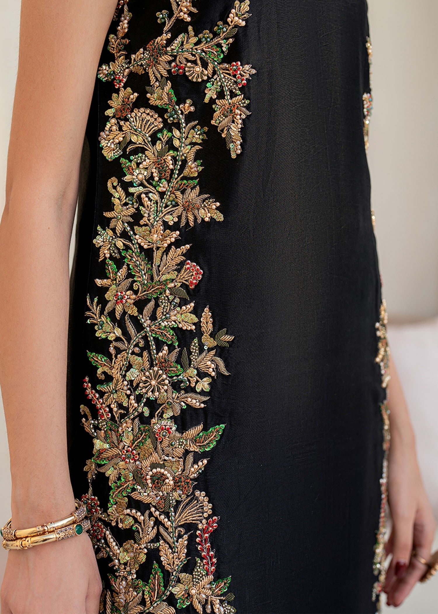 Dastoor | Maahi Luxury Pret 25 | Liyana