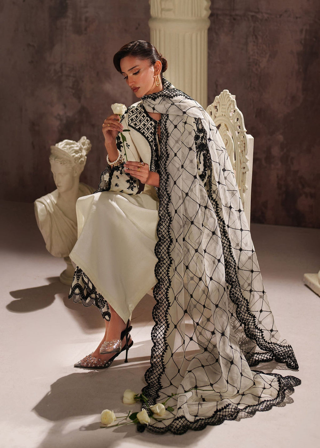 Dastoor | Maahi Luxury Pret | Zyra