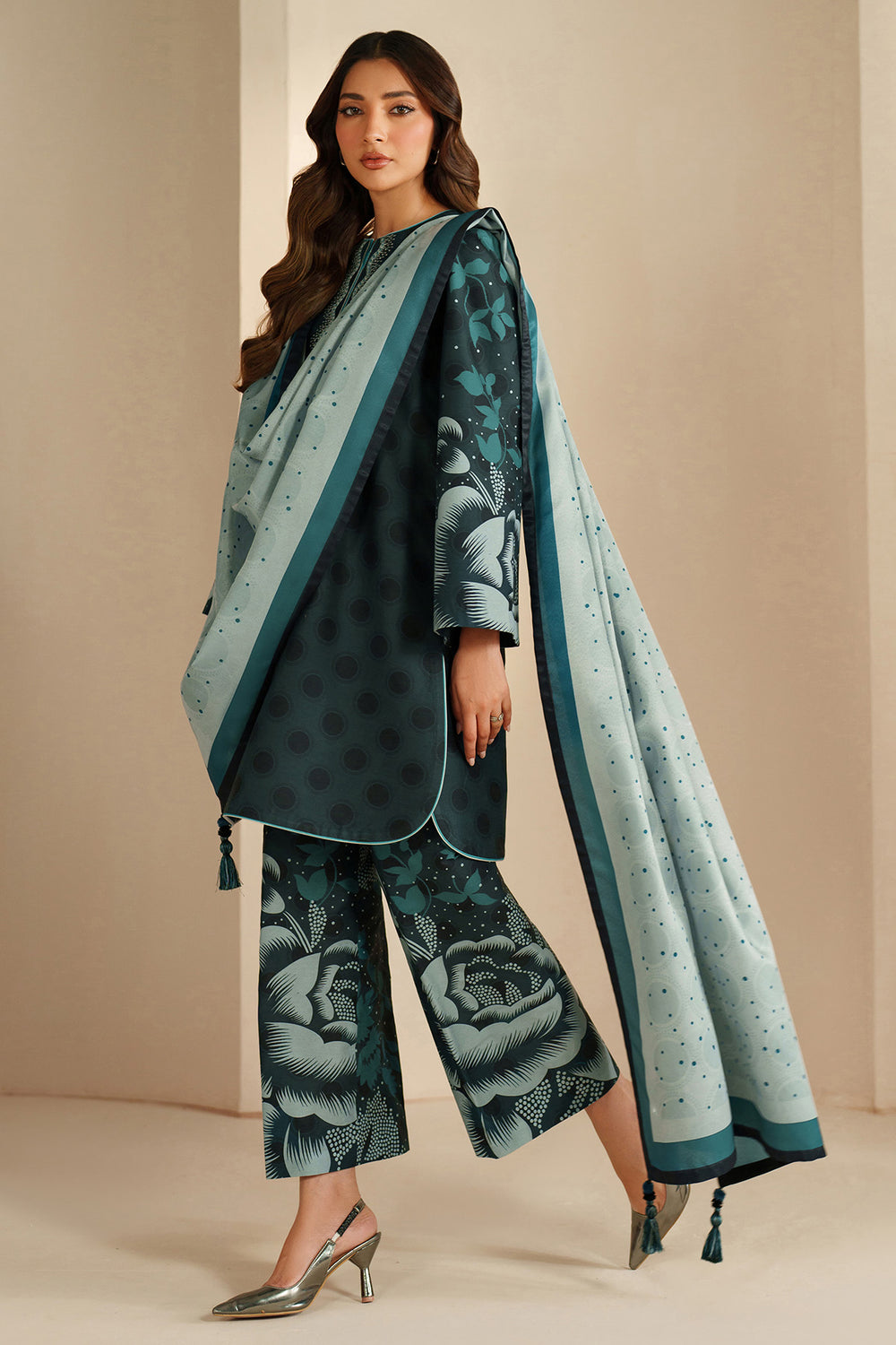 Jazmin | Winter 25 | UW-0202