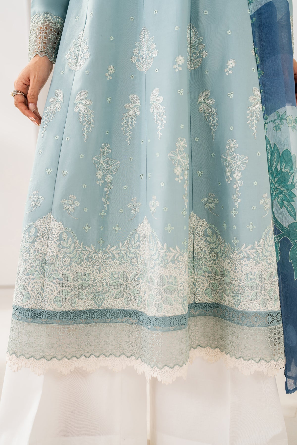 Xenia Formals | Lessence Summer 26 | WYLIE