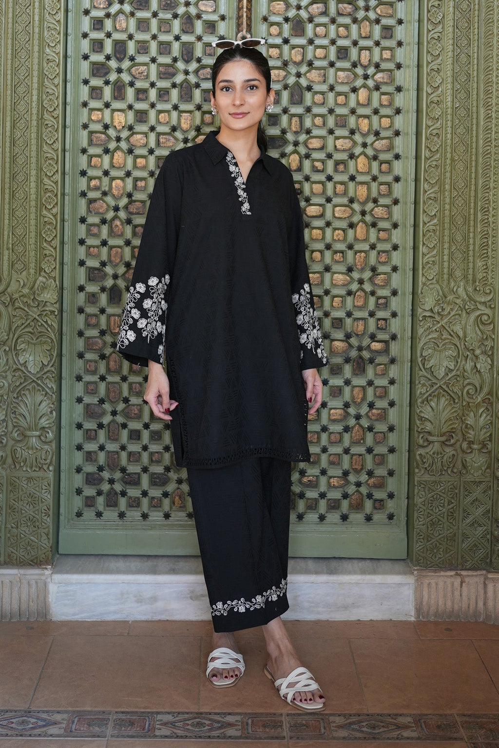 Sahar | Ready to Wear Basics | Shadowplay - Riwayat-e-Khas