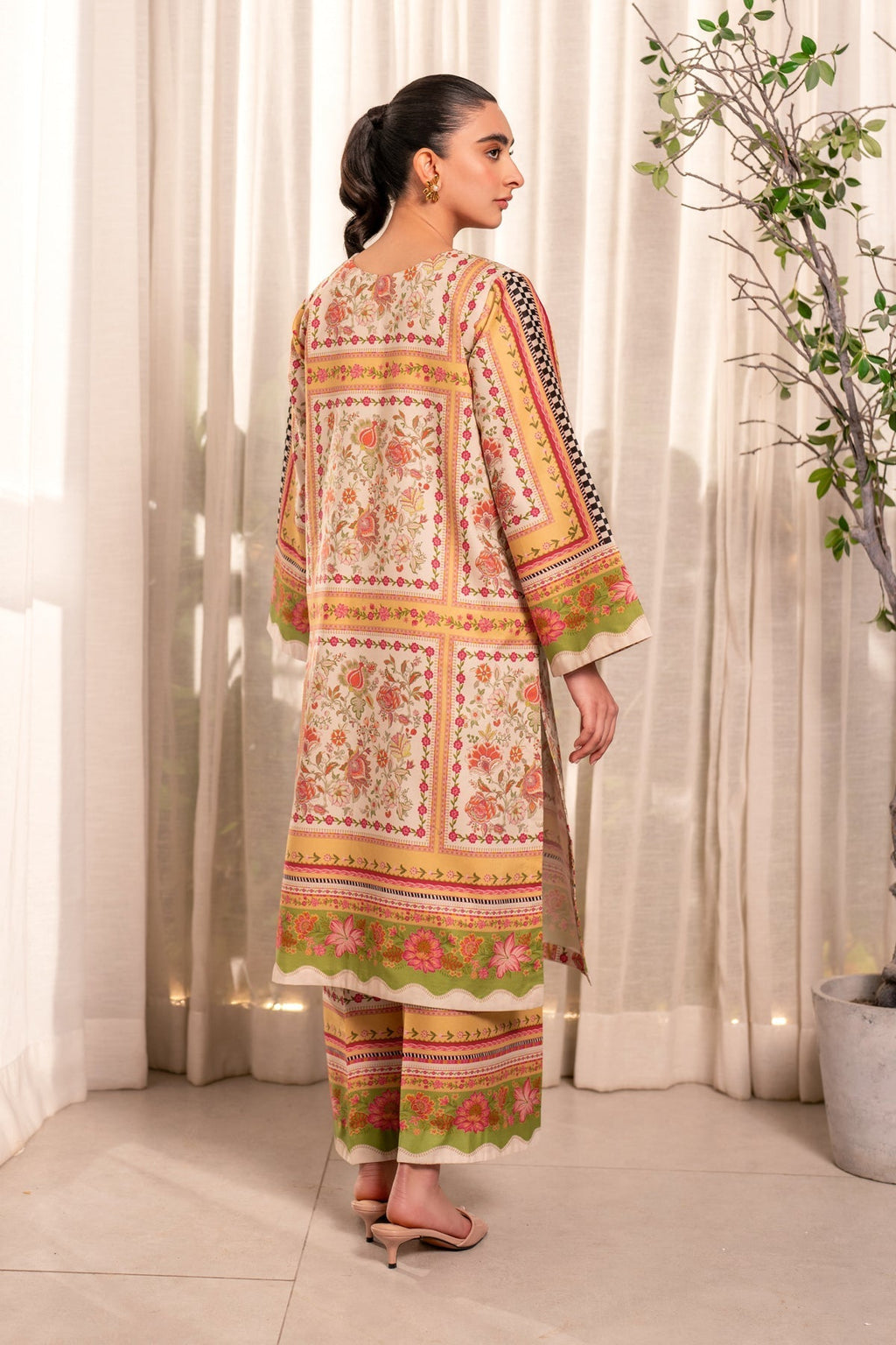 Xenia Formals | Ready to Wear | ELIA