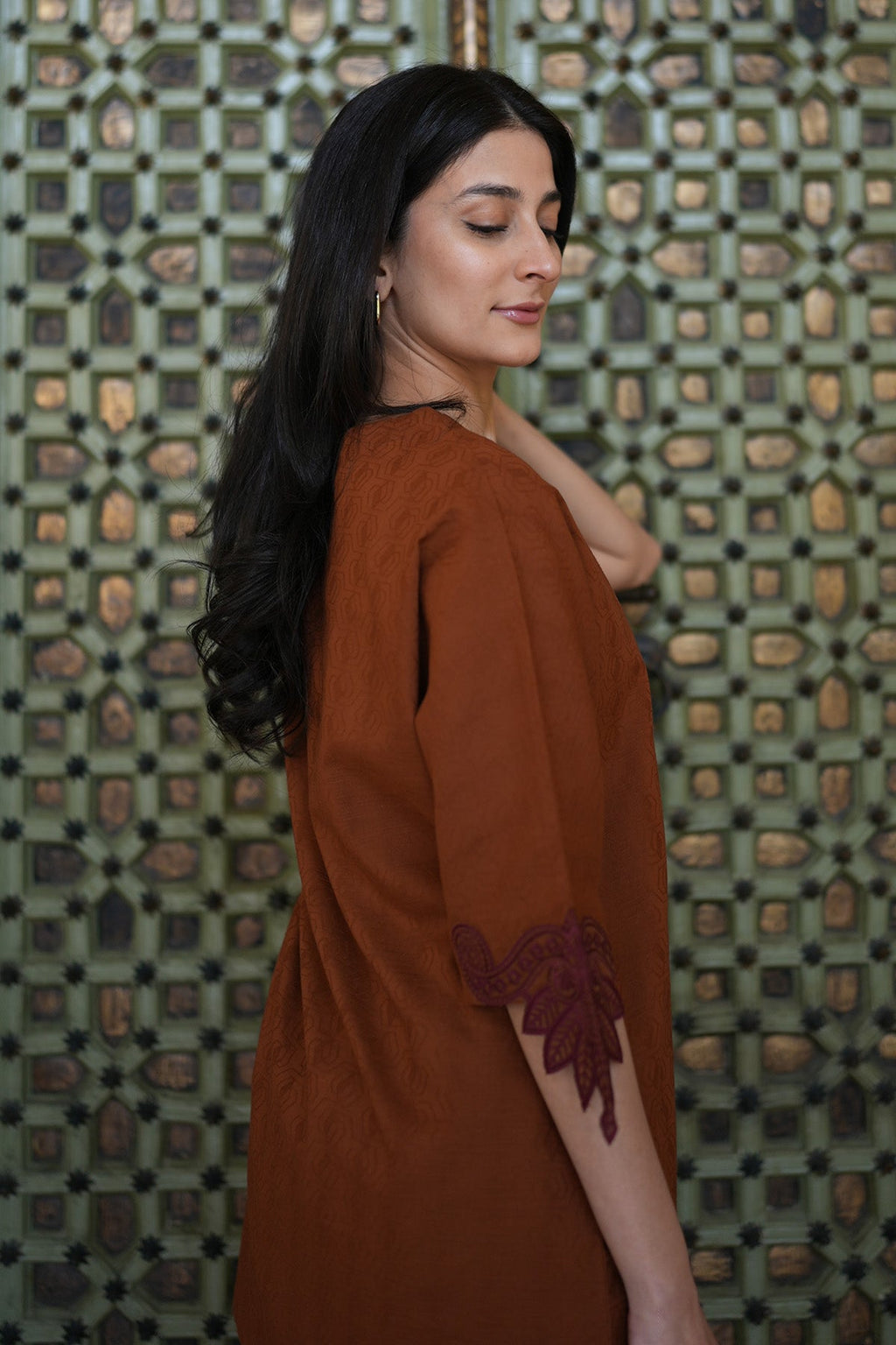 Sahar | Ready to Wear Basics | Cottage Grove - Riwayat-e-Khas