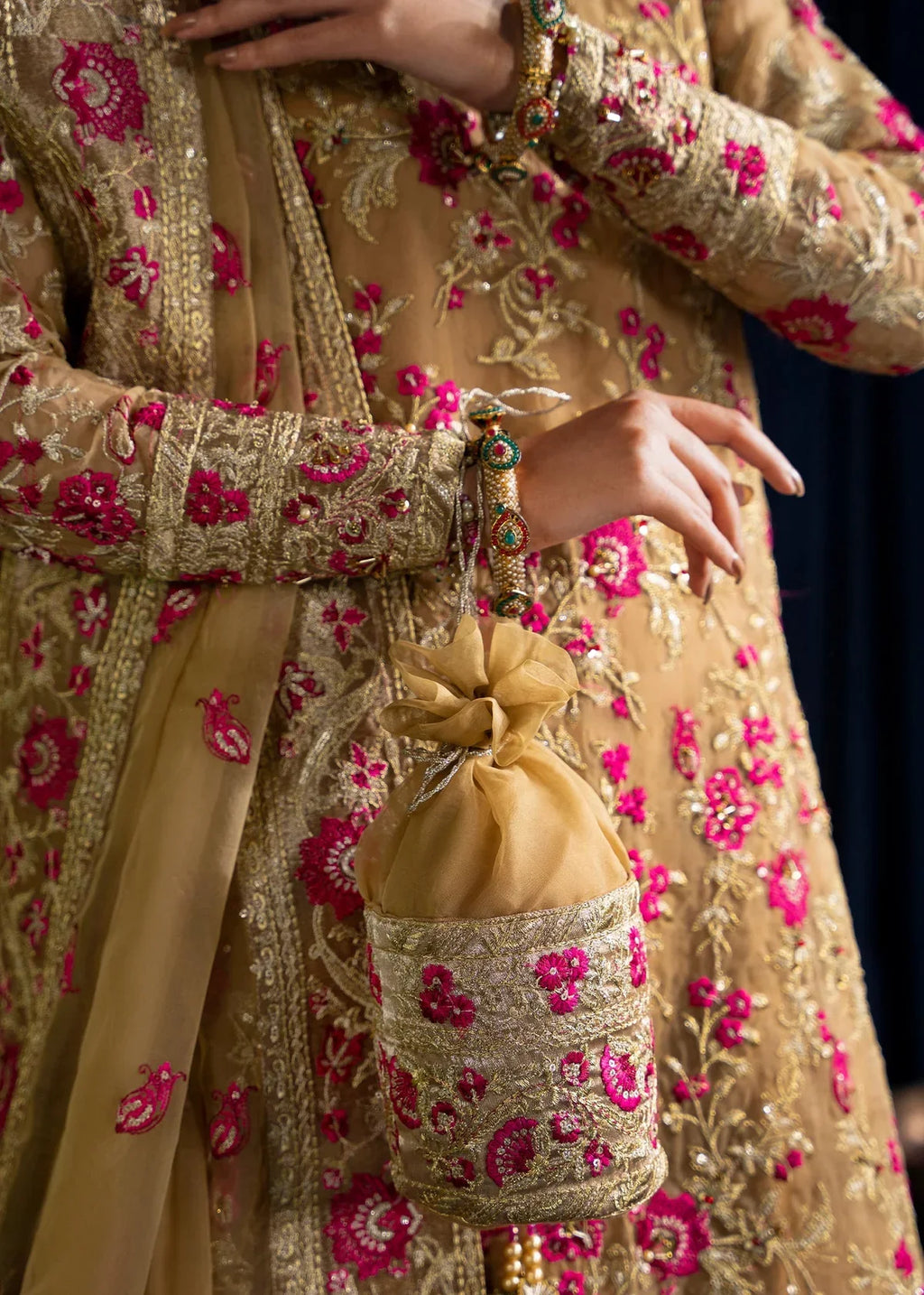 Shurooq | Vasl-e-yaar | Raeesa