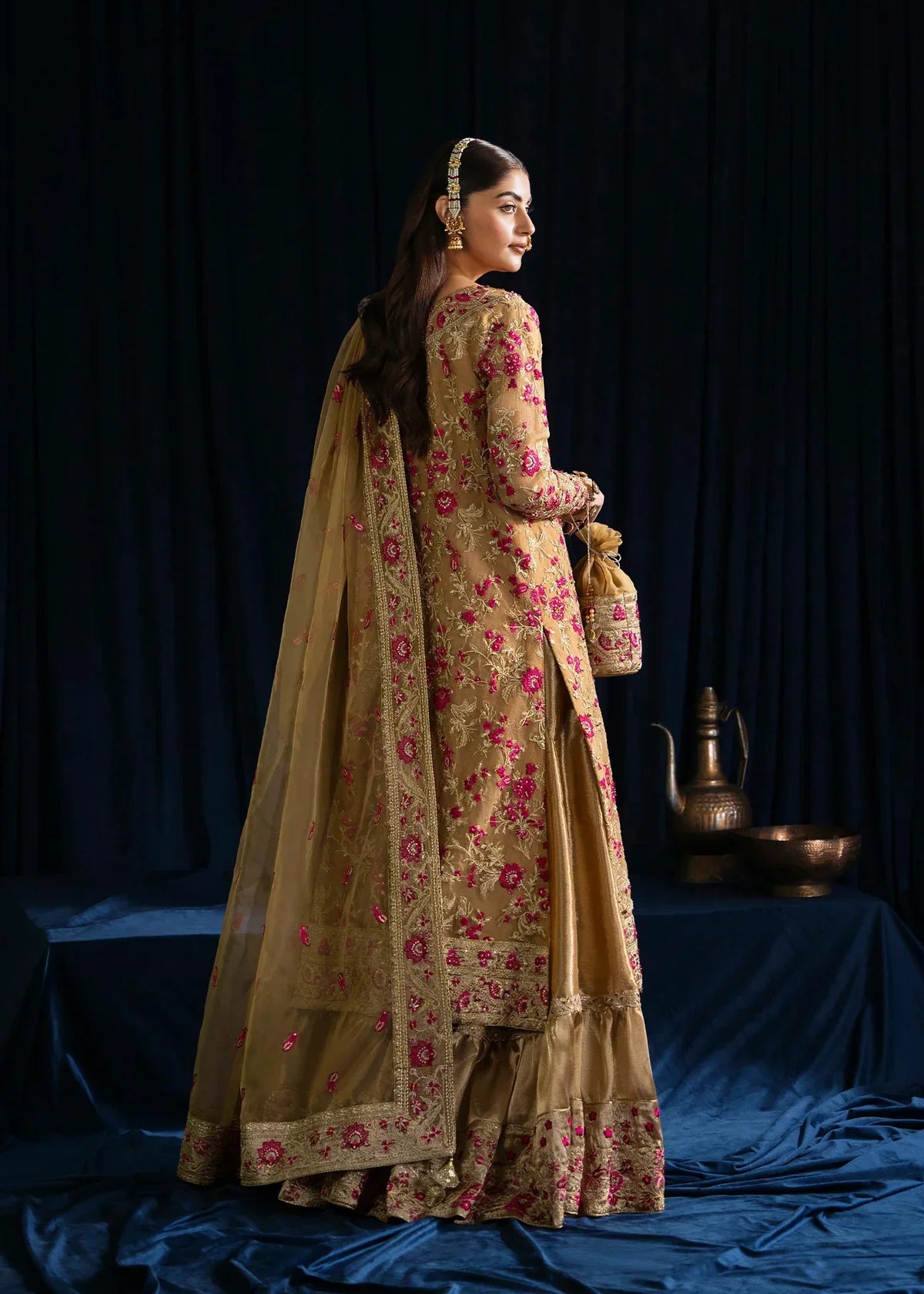 Shurooq | Vasl-e-yaar | Raeesa