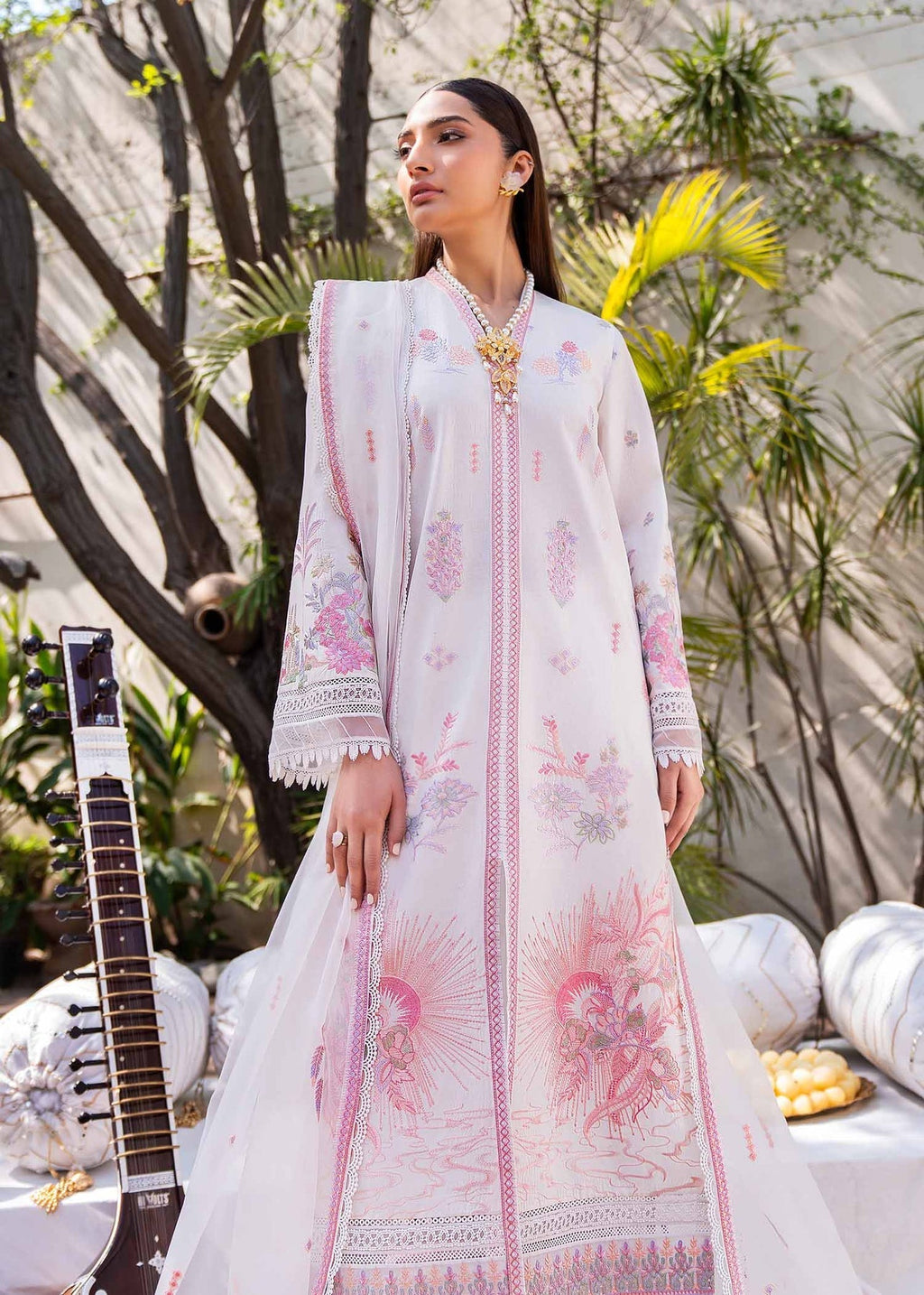 Akbar Aslam | Pret Lawn | VOLUPTE