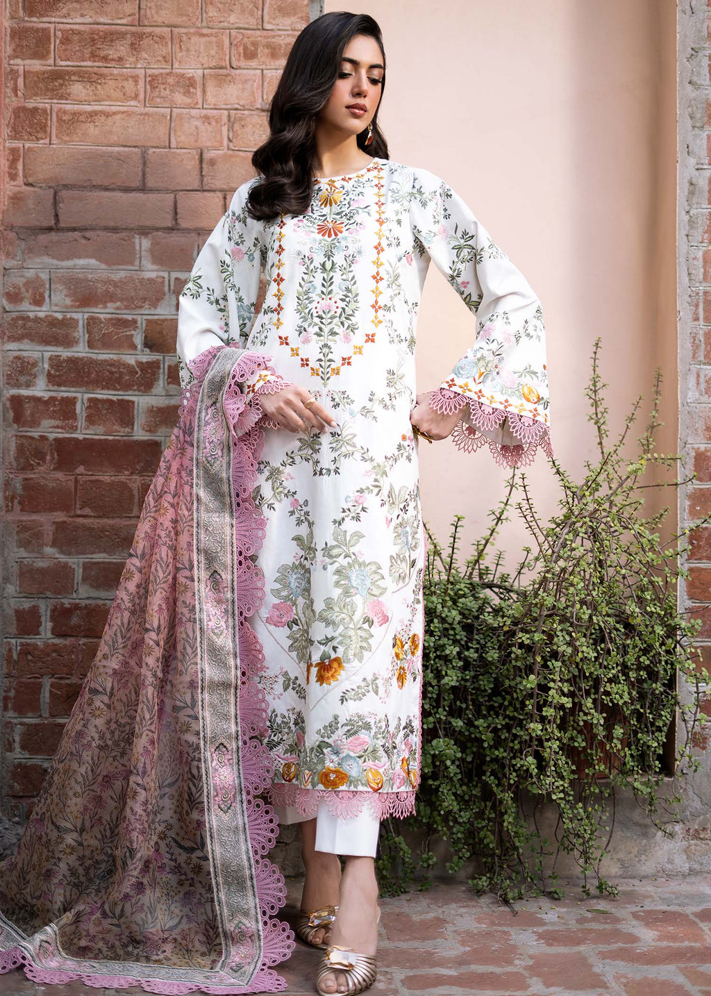 Fozia Khalid | Blossom Festive Lawn 25 | Lilly - Riwayat-e-Khas