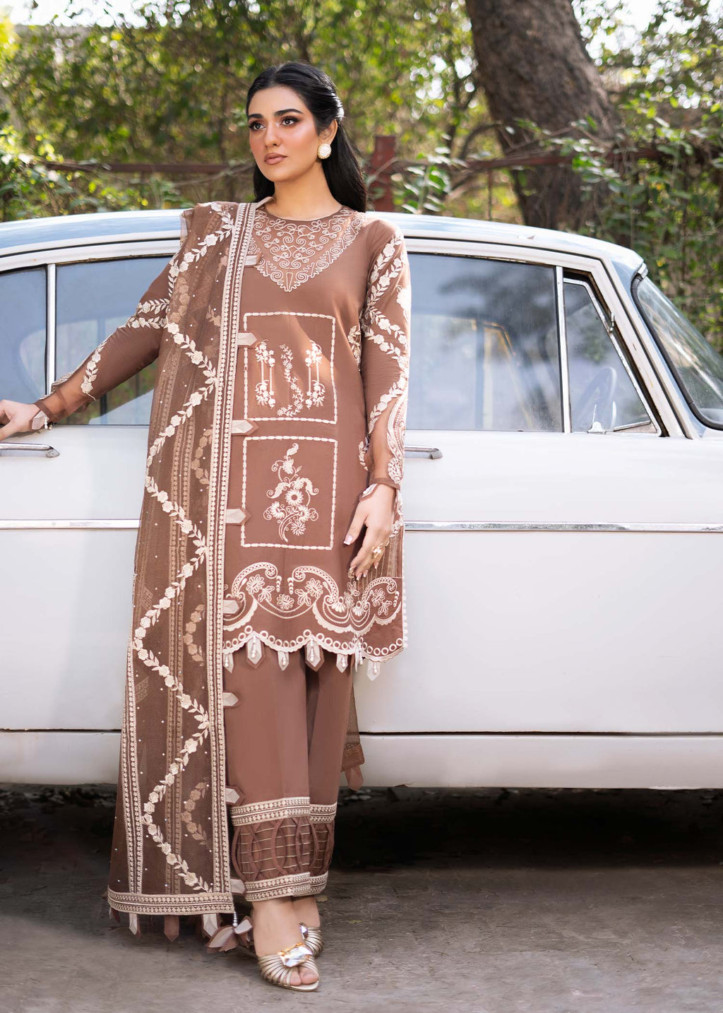 Fozia Khalid | Blossom Festive Lawn 25 | Spirea - Riwayat-e-Khas
