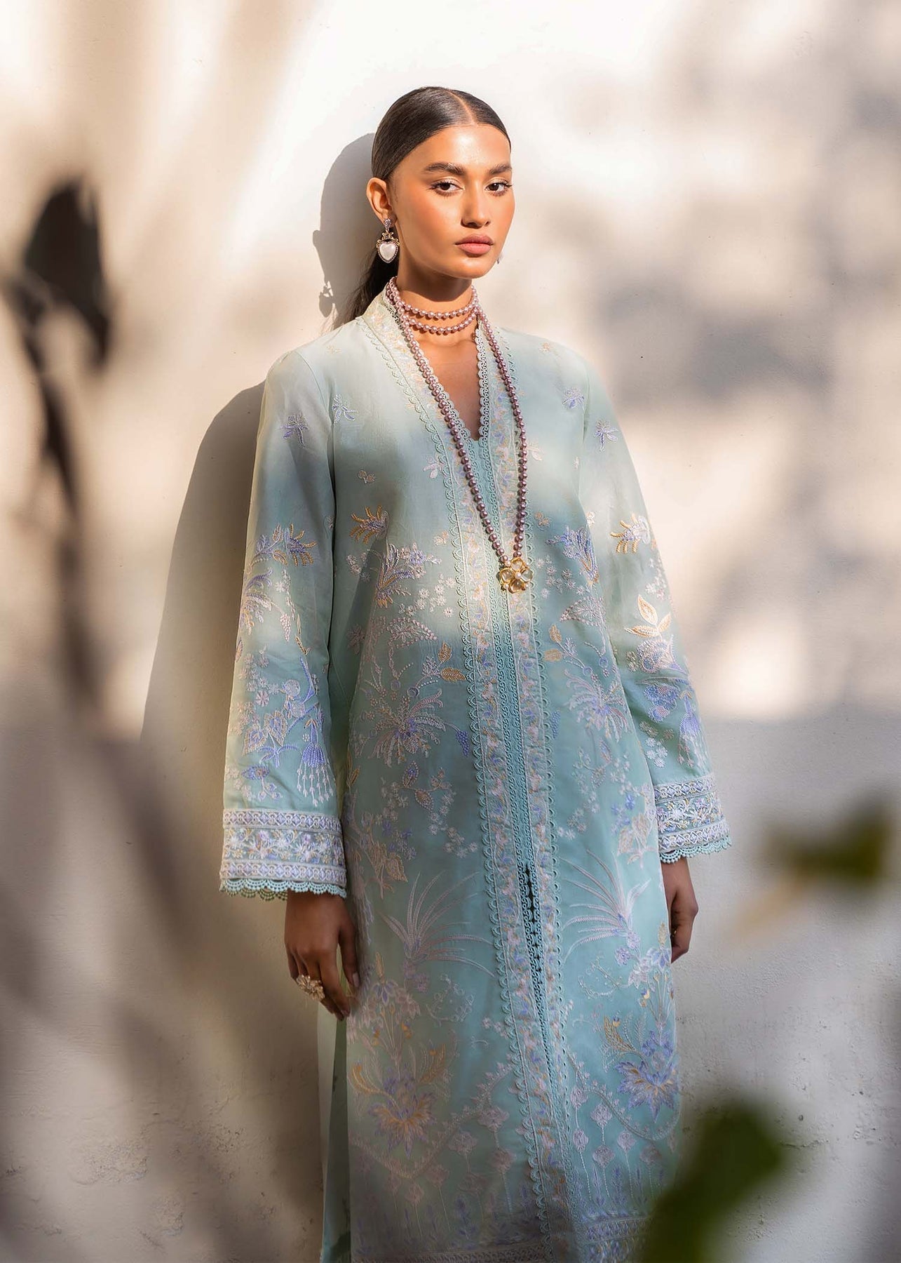 Akbar Aslam | Pret Lawn | LUEUR