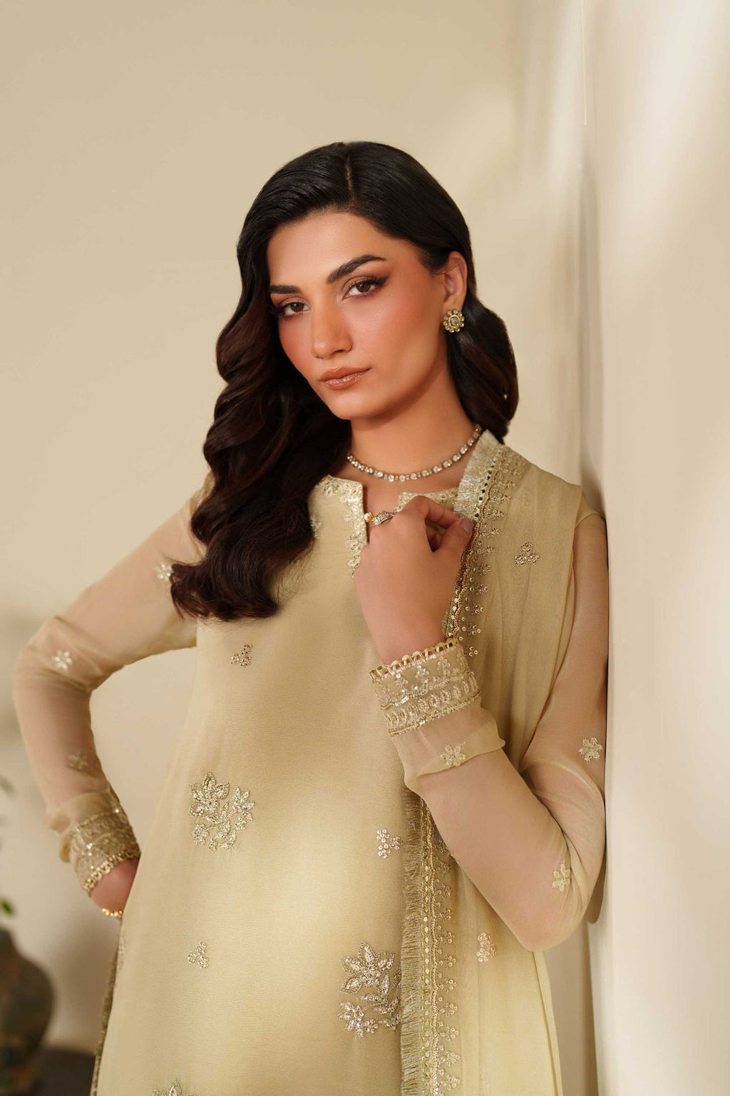 Akbar Aslam | Formal Pret | Hoor