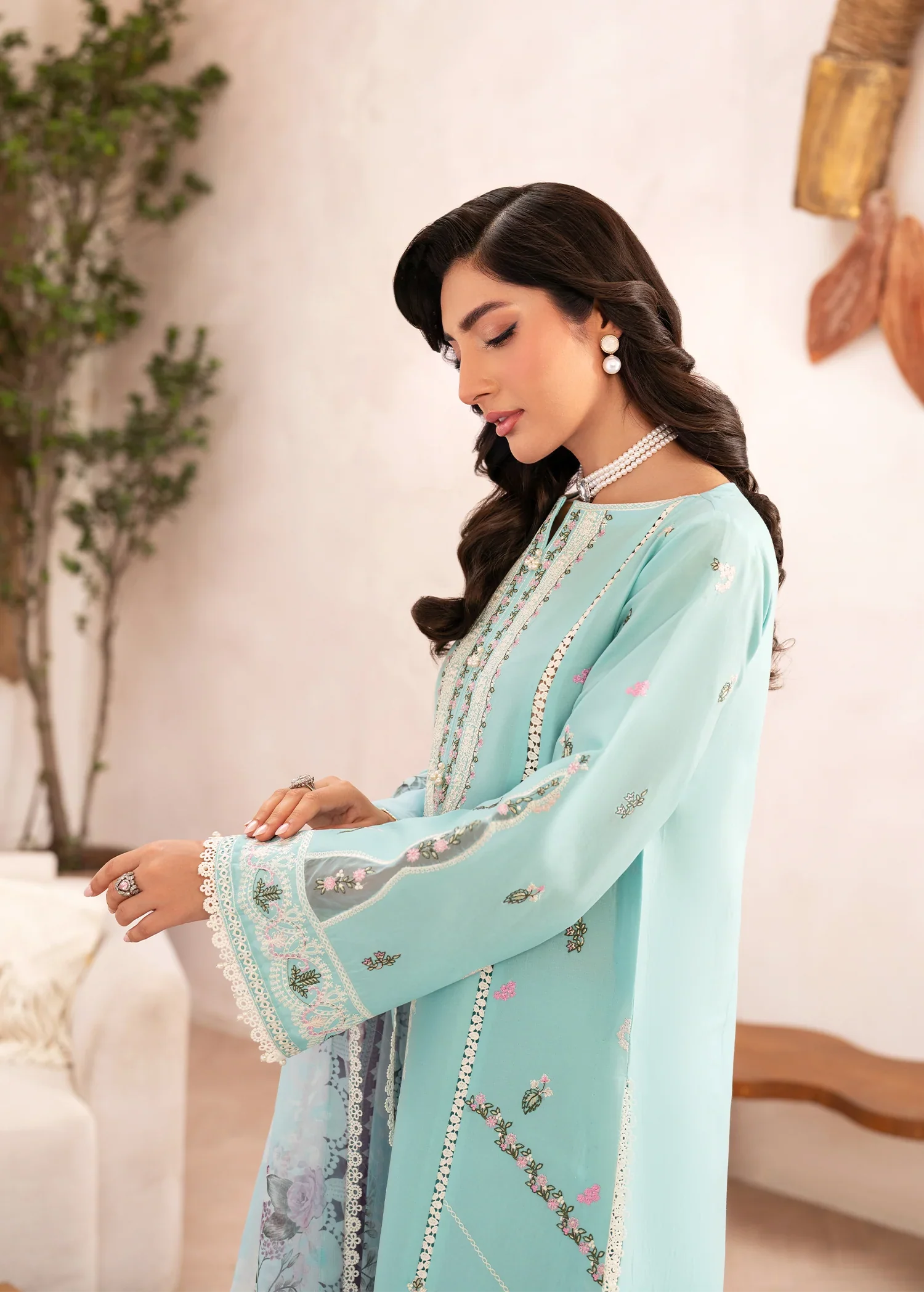 Sifa | Luxury Lawn Stitched | Nisa
