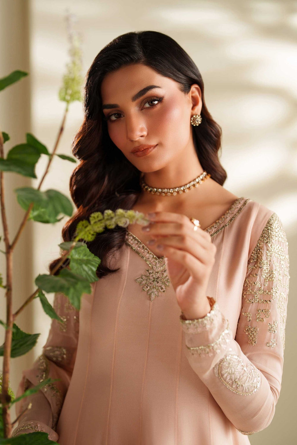 Akbar Aslam | Formal Pret | Nazie