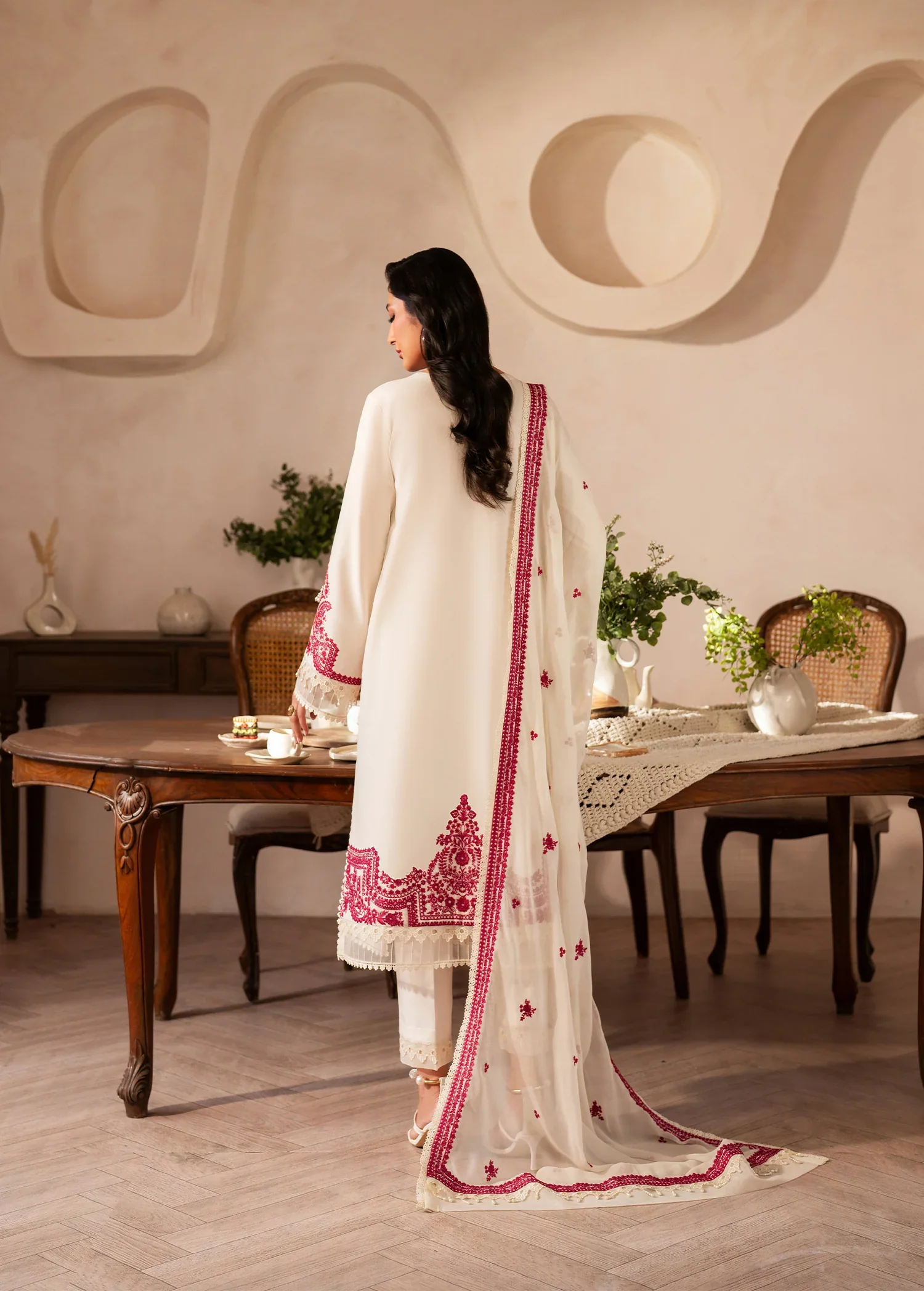 Sifa | Luxury Lawn Stitched | Raha