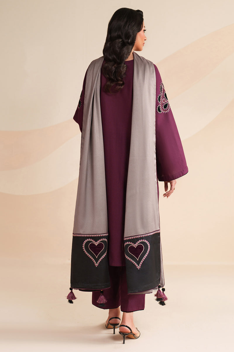 Jazmin | Winter 25 | UW-0218